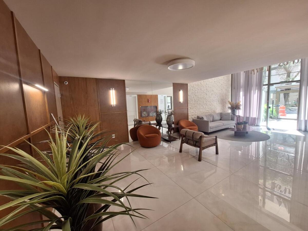 Apartamento luxo, pertinho do Mar e lazer maravilhoso