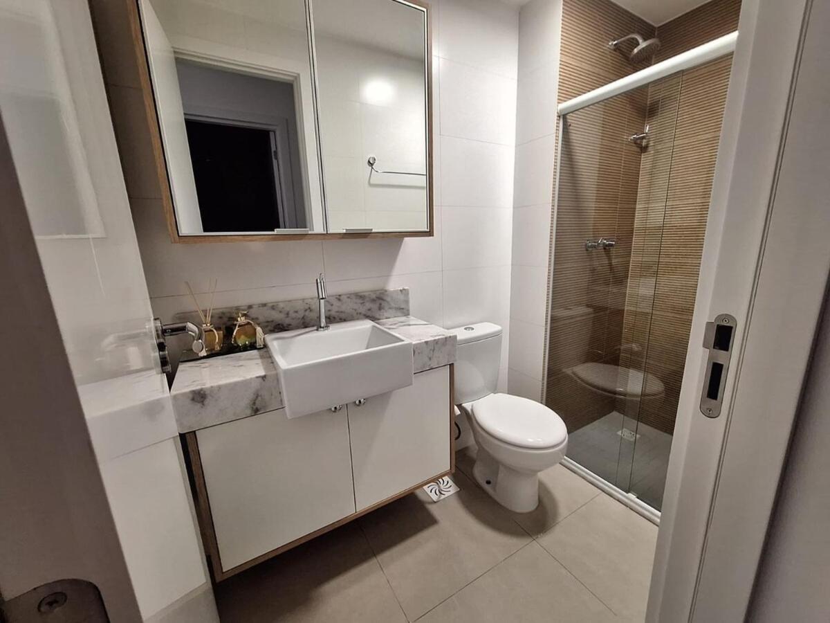 Apartamento luxo, pertinho do Mar e lazer maravilhoso