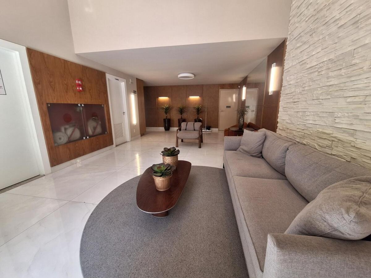 Apartamento luxo, pertinho do Mar e lazer maravilhoso