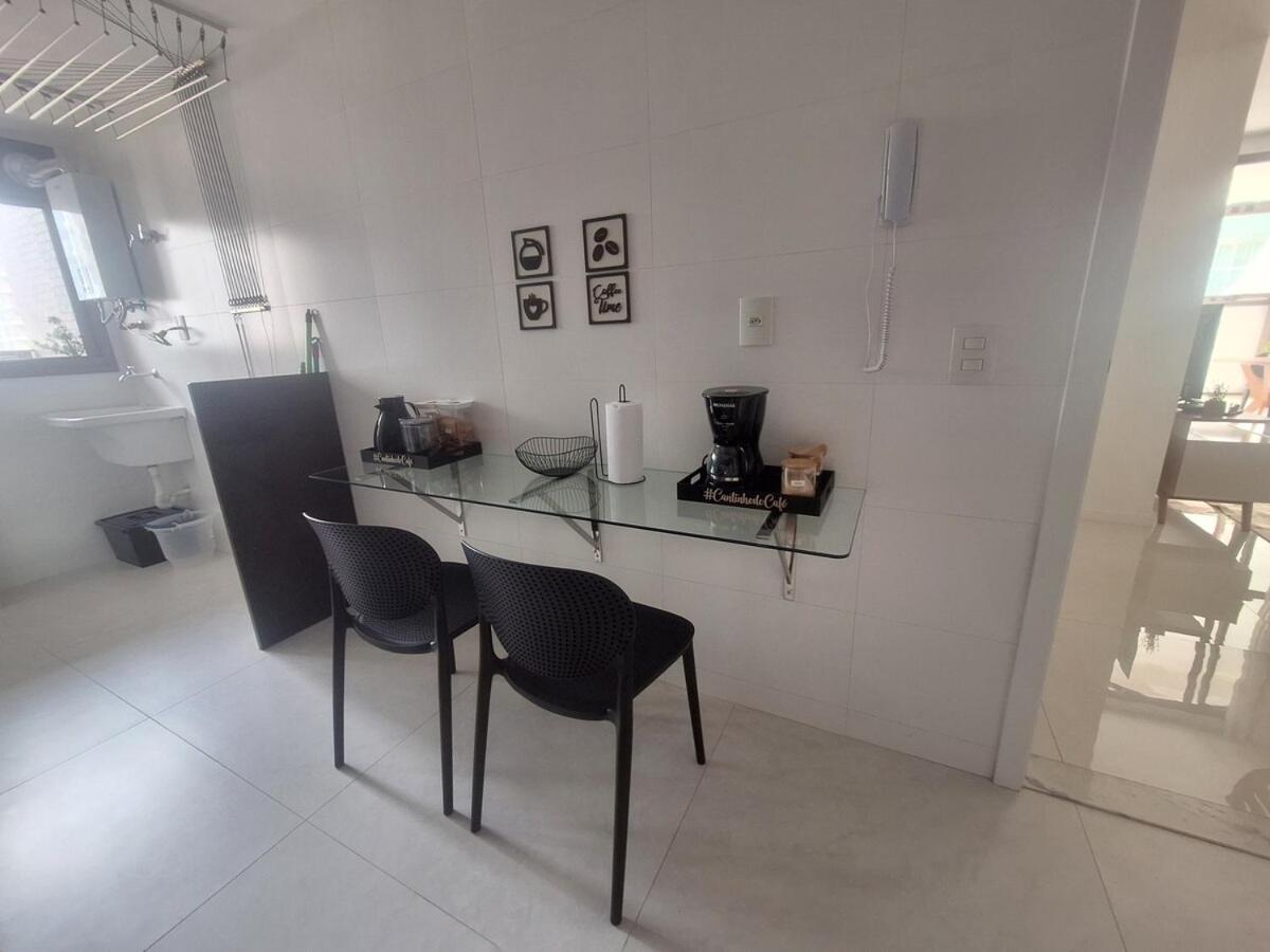 Apartamento luxo, pertinho do Mar e lazer maravilhoso