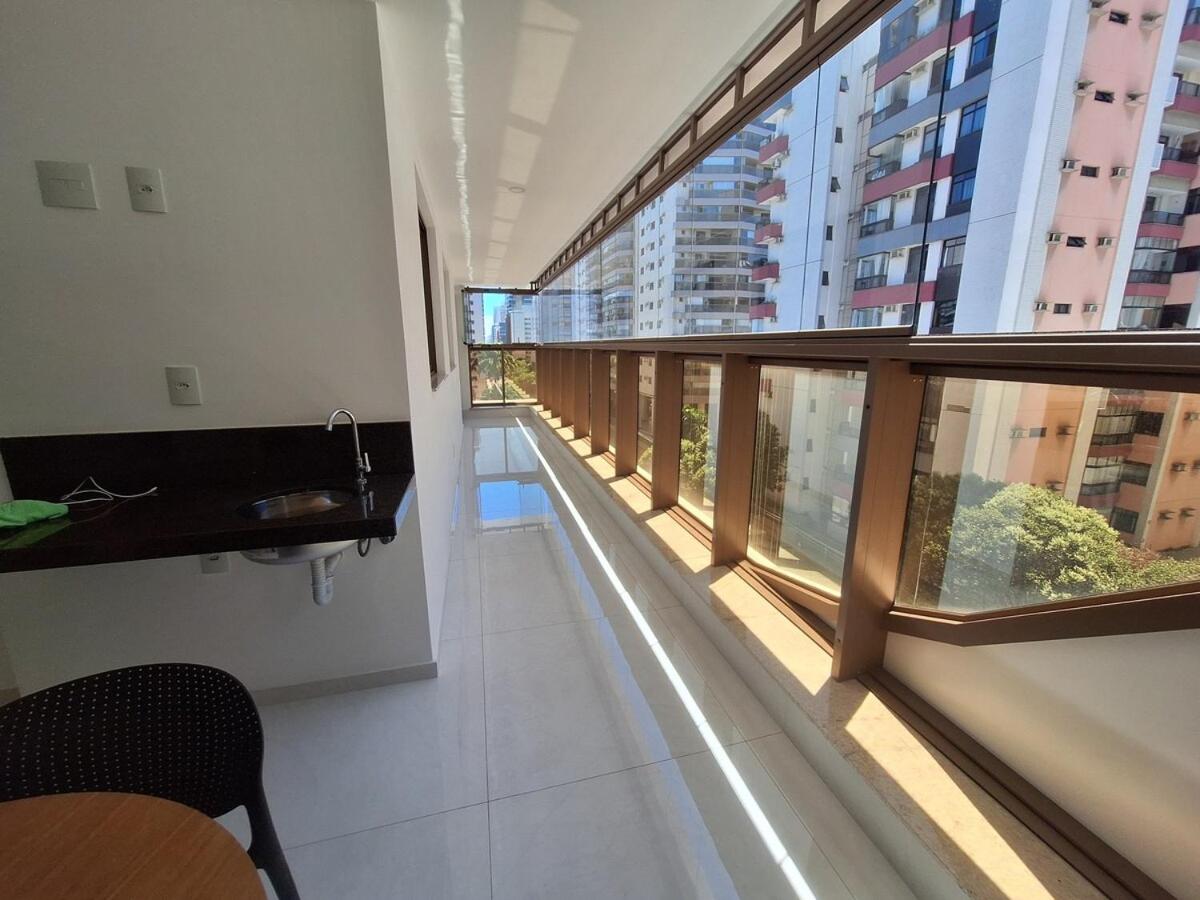 Apartamento luxo, pertinho do Mar e lazer maravilhoso