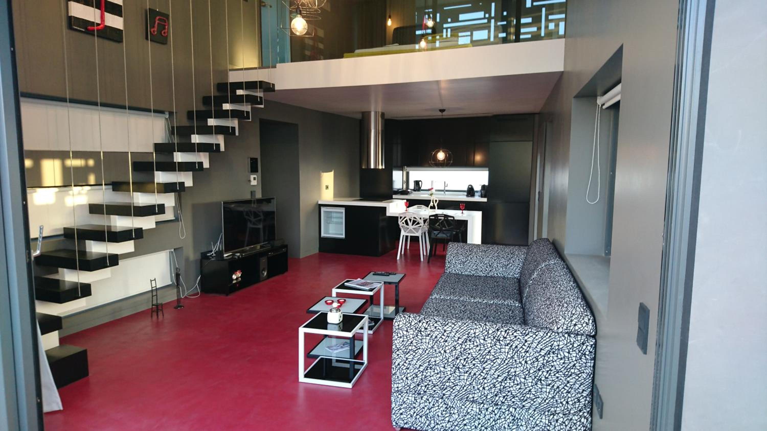 Athina Art Apartments