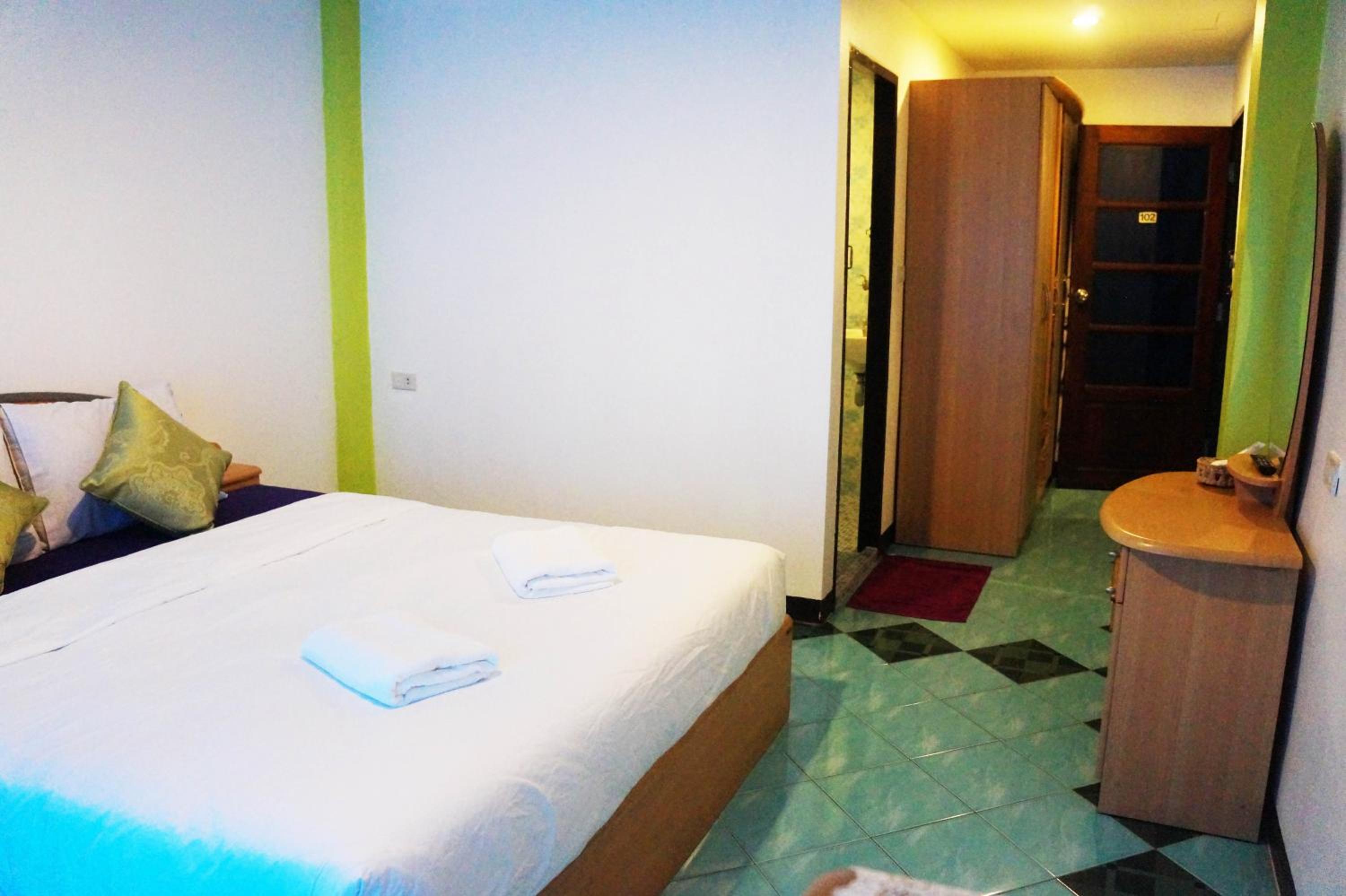 Nong Guest House