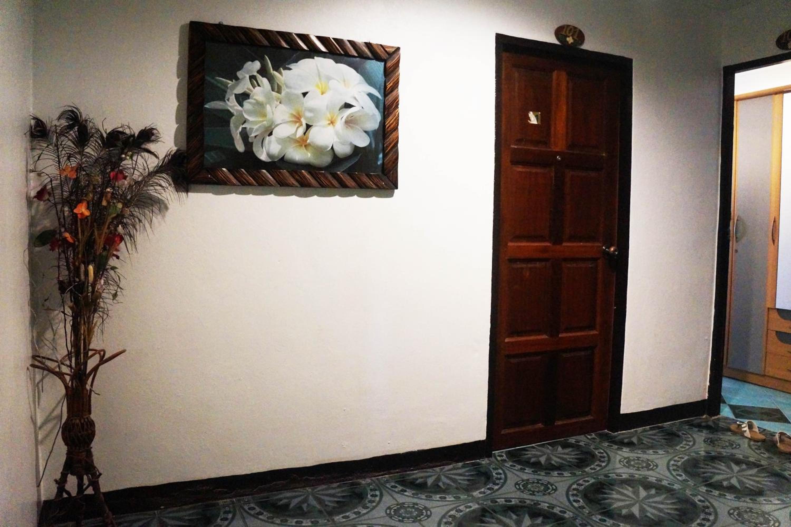 Nong Guest House