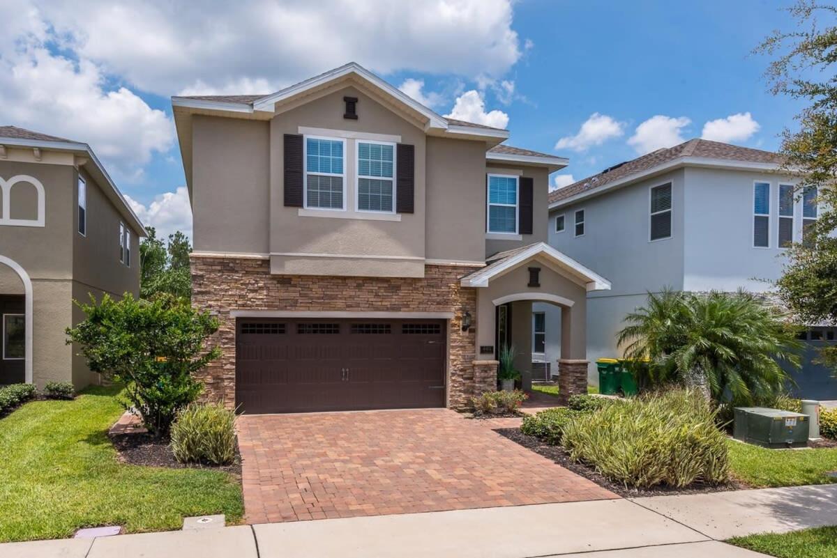 Elegant 8BR Encore Resort Pool w Spa GameRoom Single Family