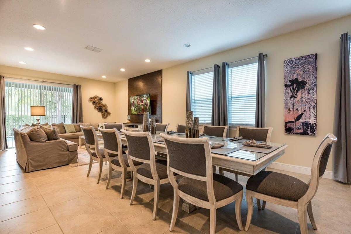 Elegant 8BR Encore Resort Pool w Spa GameRoom Single Family