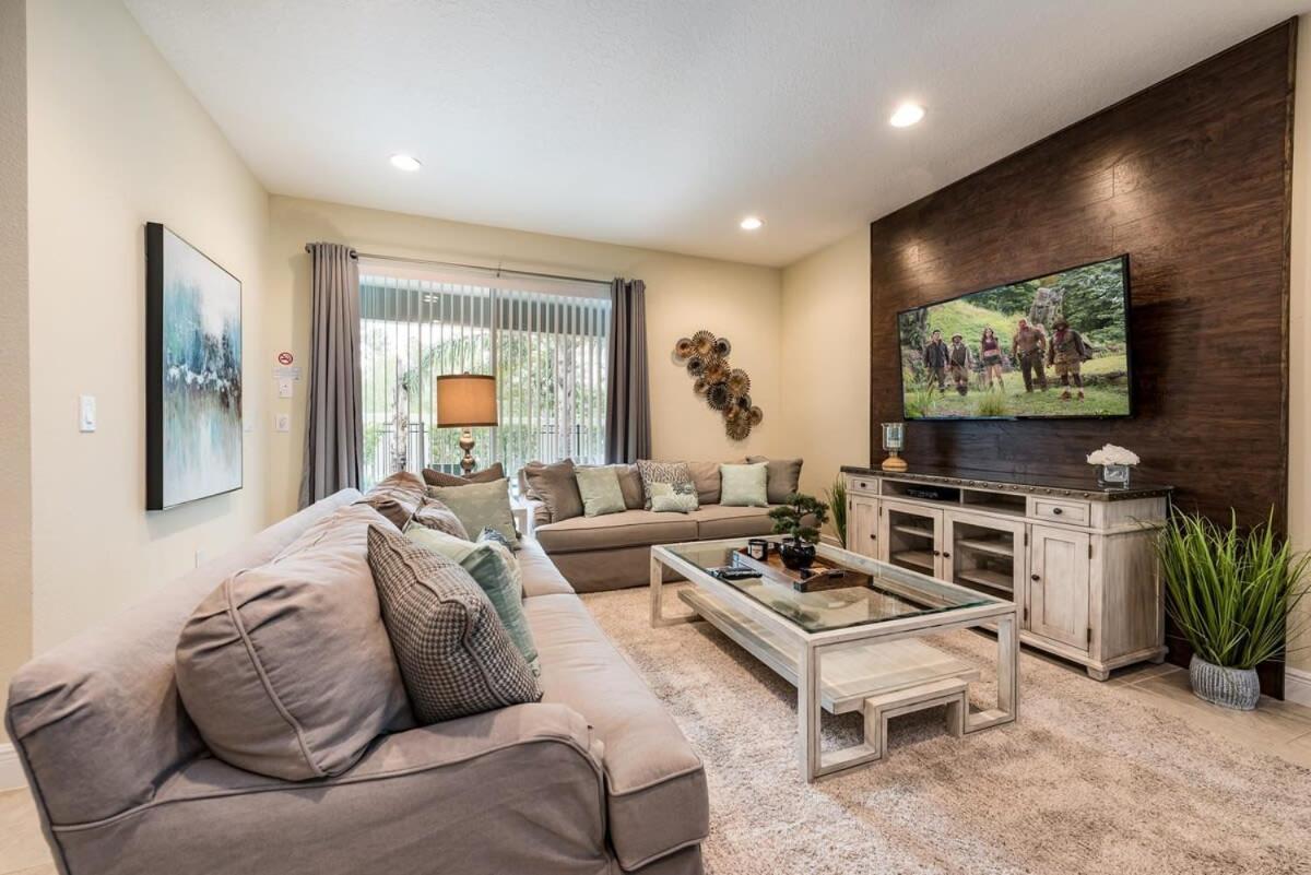 Elegant 8BR Encore Resort Pool w Spa GameRoom Single Family
