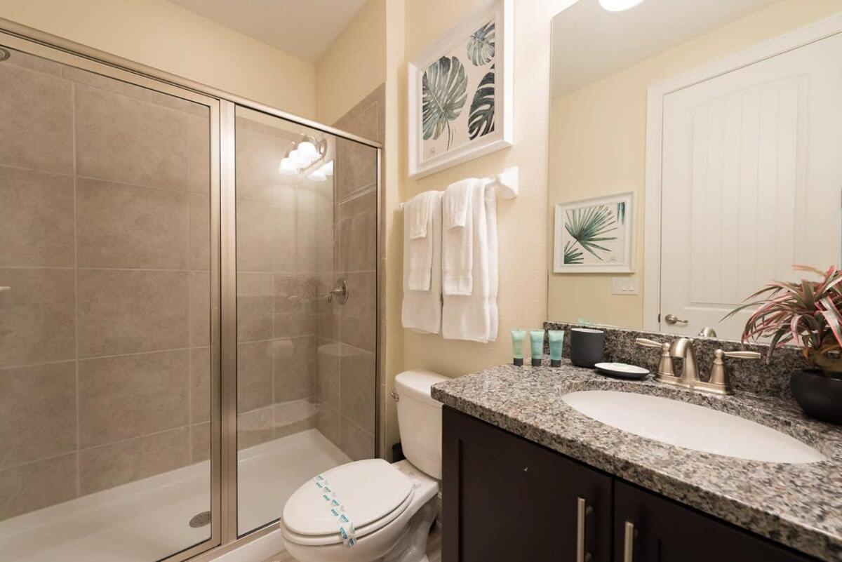 Elegant 8BR Encore Resort Pool w Spa GameRoom Single Family
