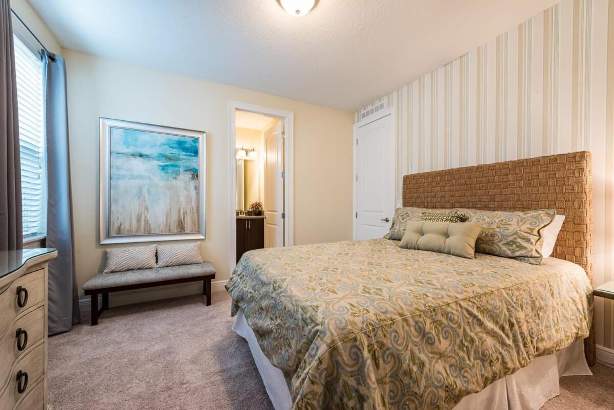 Elegant 8BR Encore Resort Pool w Spa GameRoom Single Family