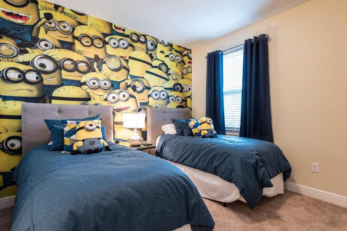 Elegant 8BR Encore Resort Pool w Spa GameRoom Single Family