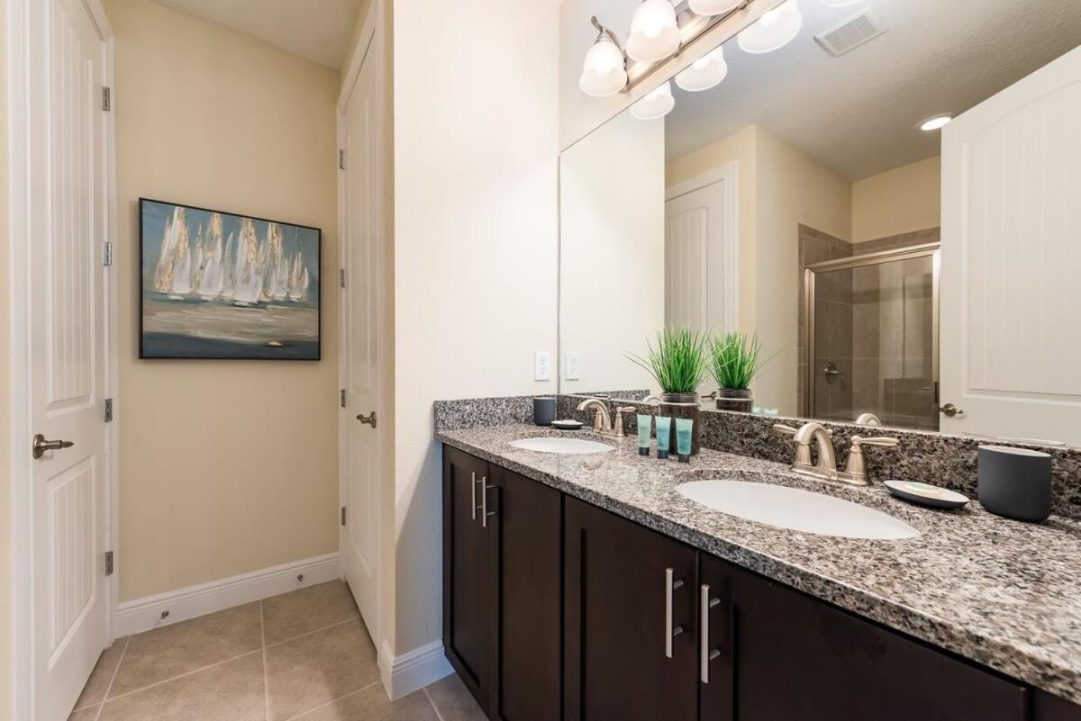 Elegant 8BR Encore Resort Pool w Spa GameRoom Single Family