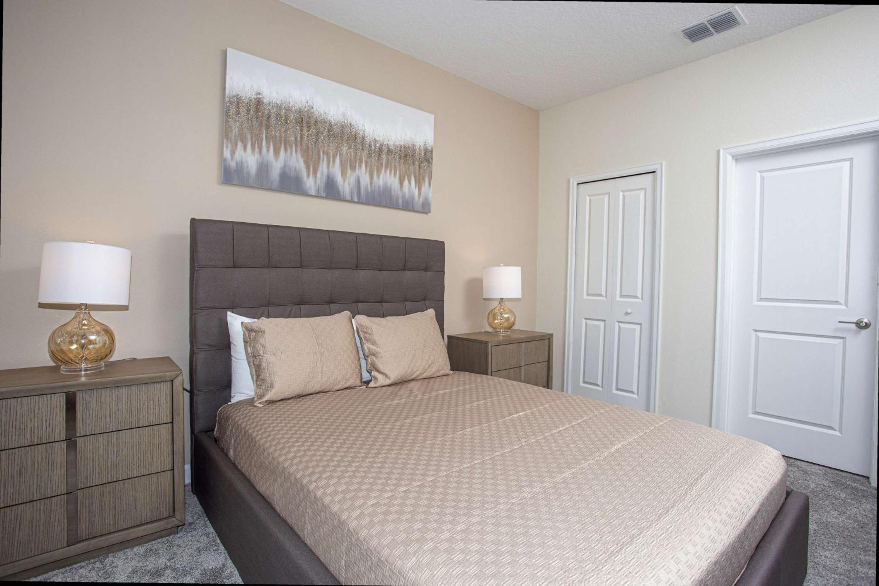 Epic Dream Home with Spa Game Room Themed Bedrooms 2887 Single Family