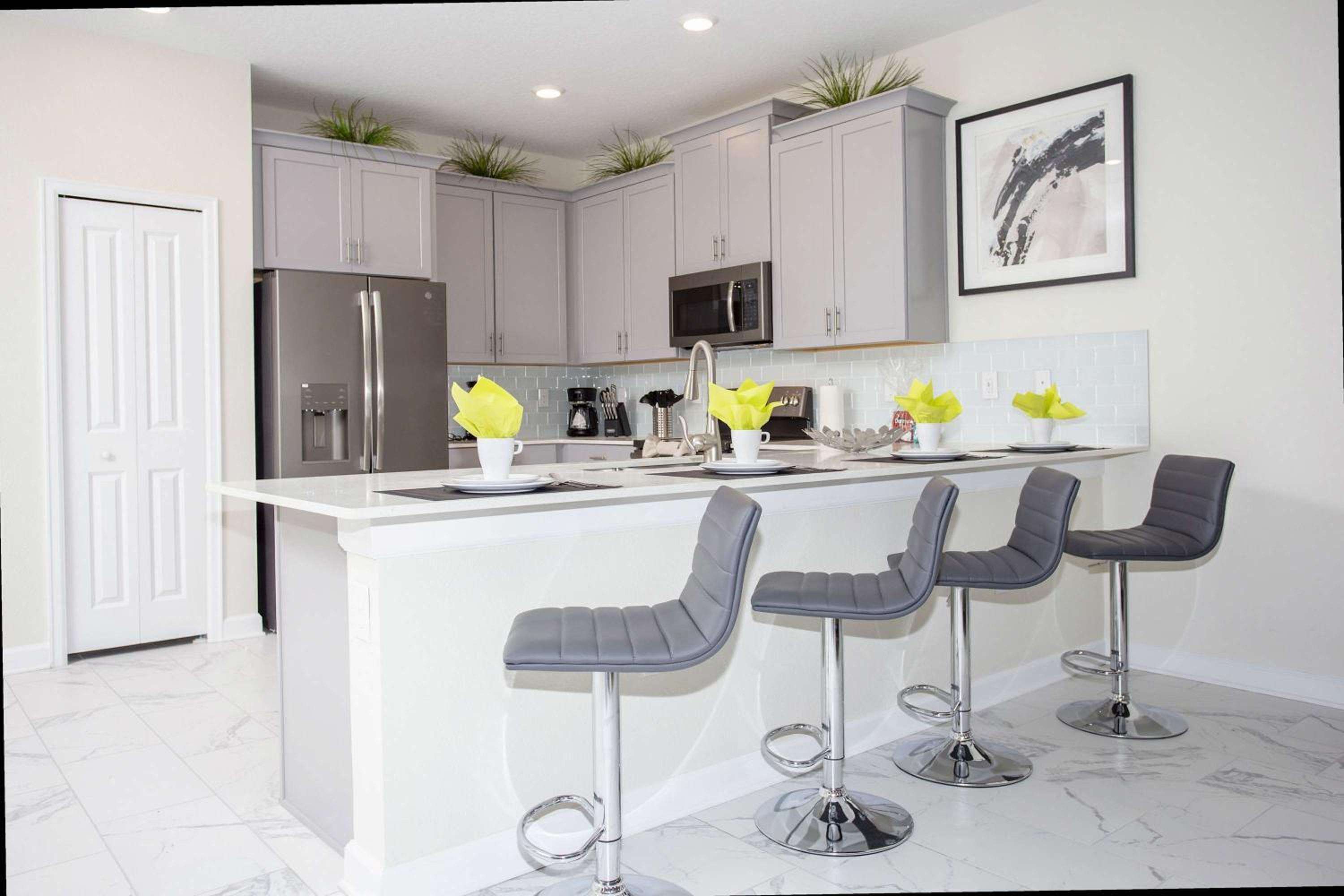 Epic Dream Home with Spa Game Room Themed Bedrooms 2887 Single Family