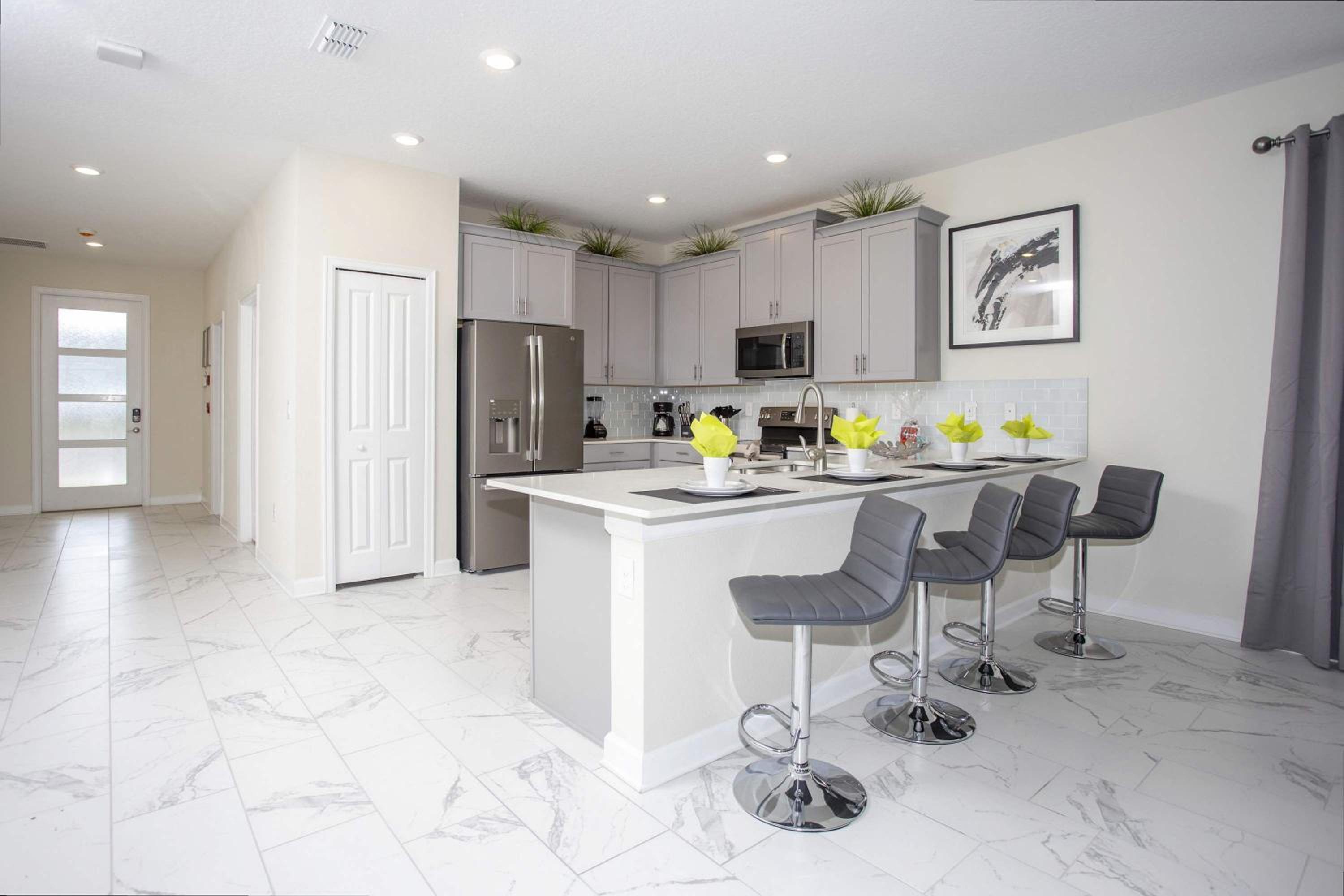 Epic Dream Home with Spa Game Room Themed Bedrooms 2887 Single Family