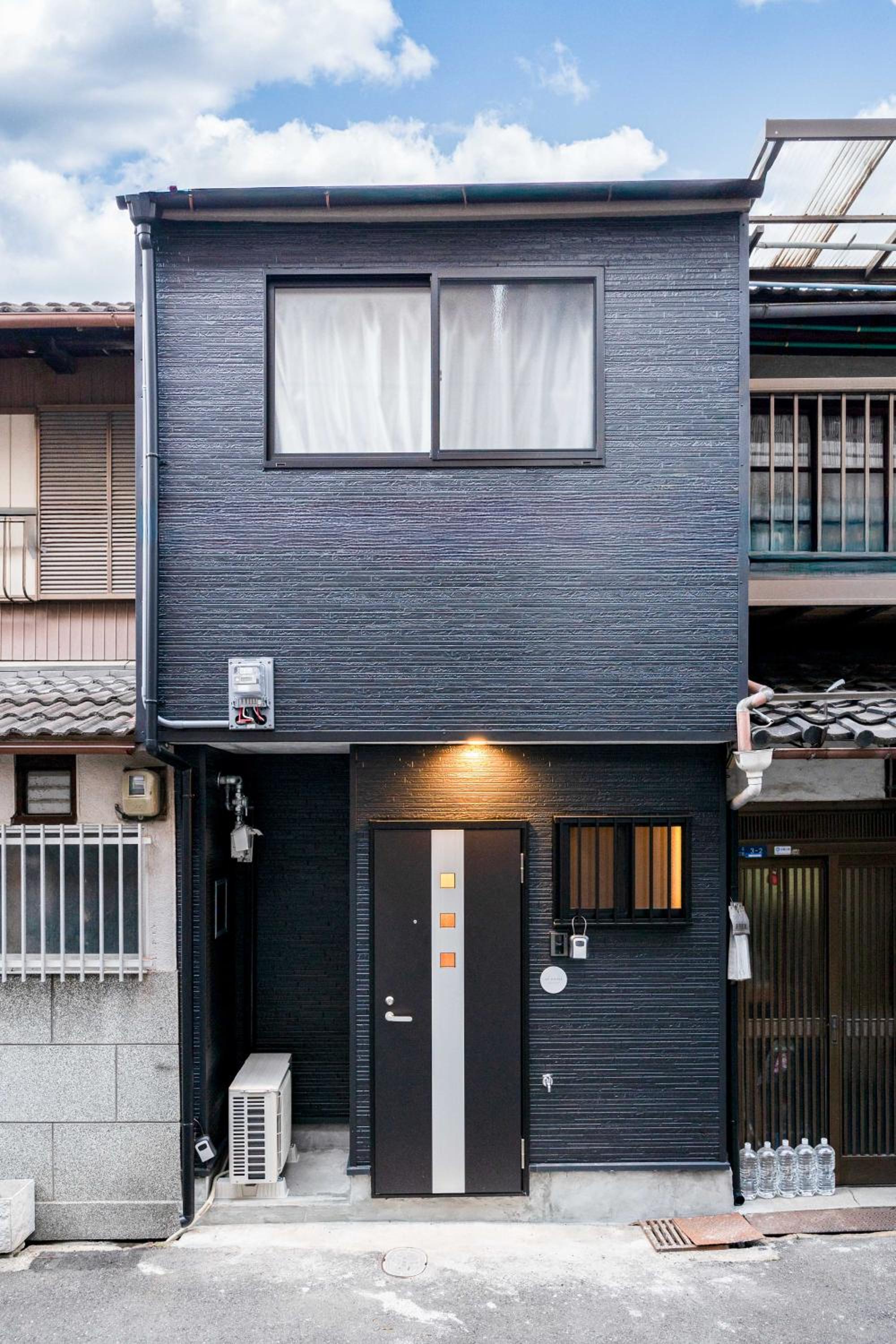 HT house