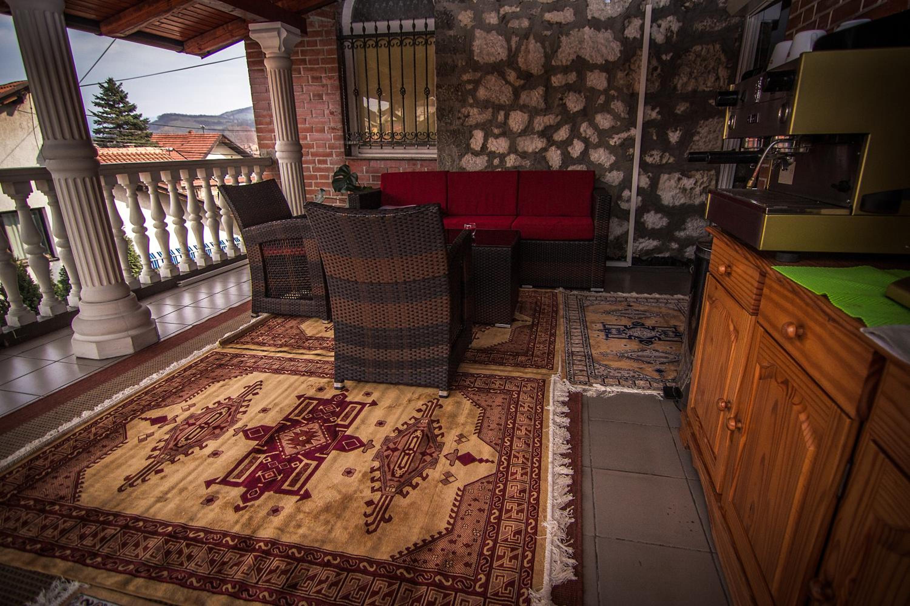 Apartment Red House