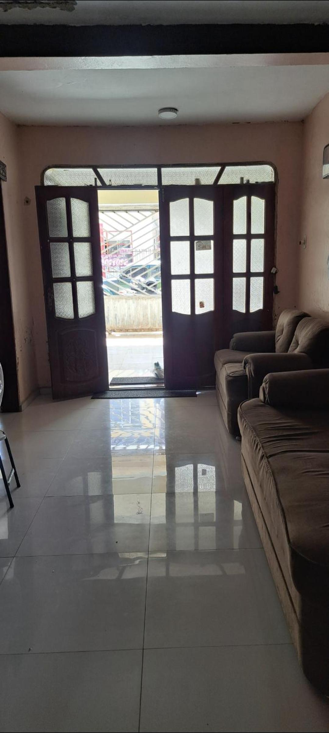 Casa completa com 2 quartos até 9 pessoas 1km do aeroporto 3km do Hangar