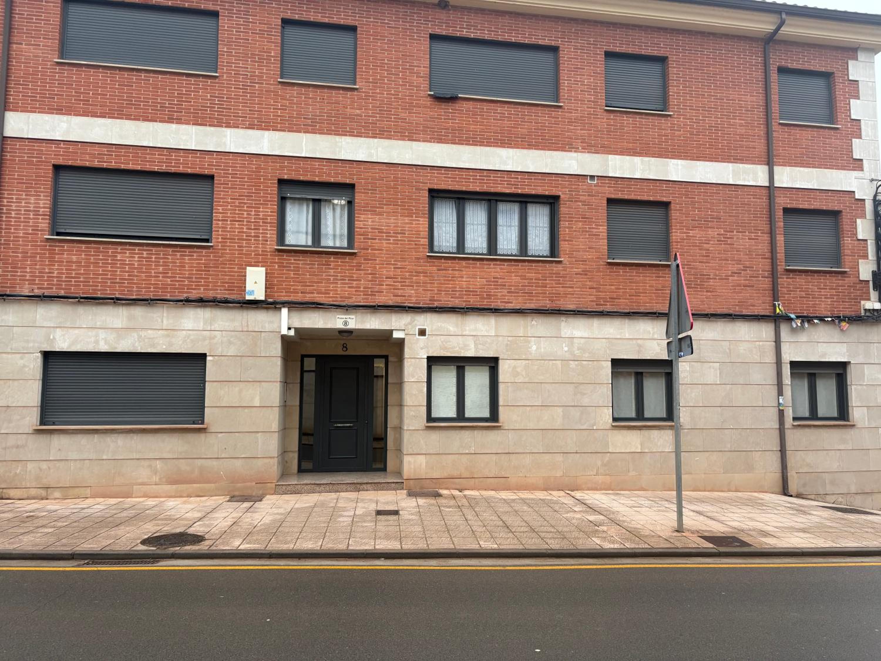 La puerta del valle II Bonito apartamento bien equipado