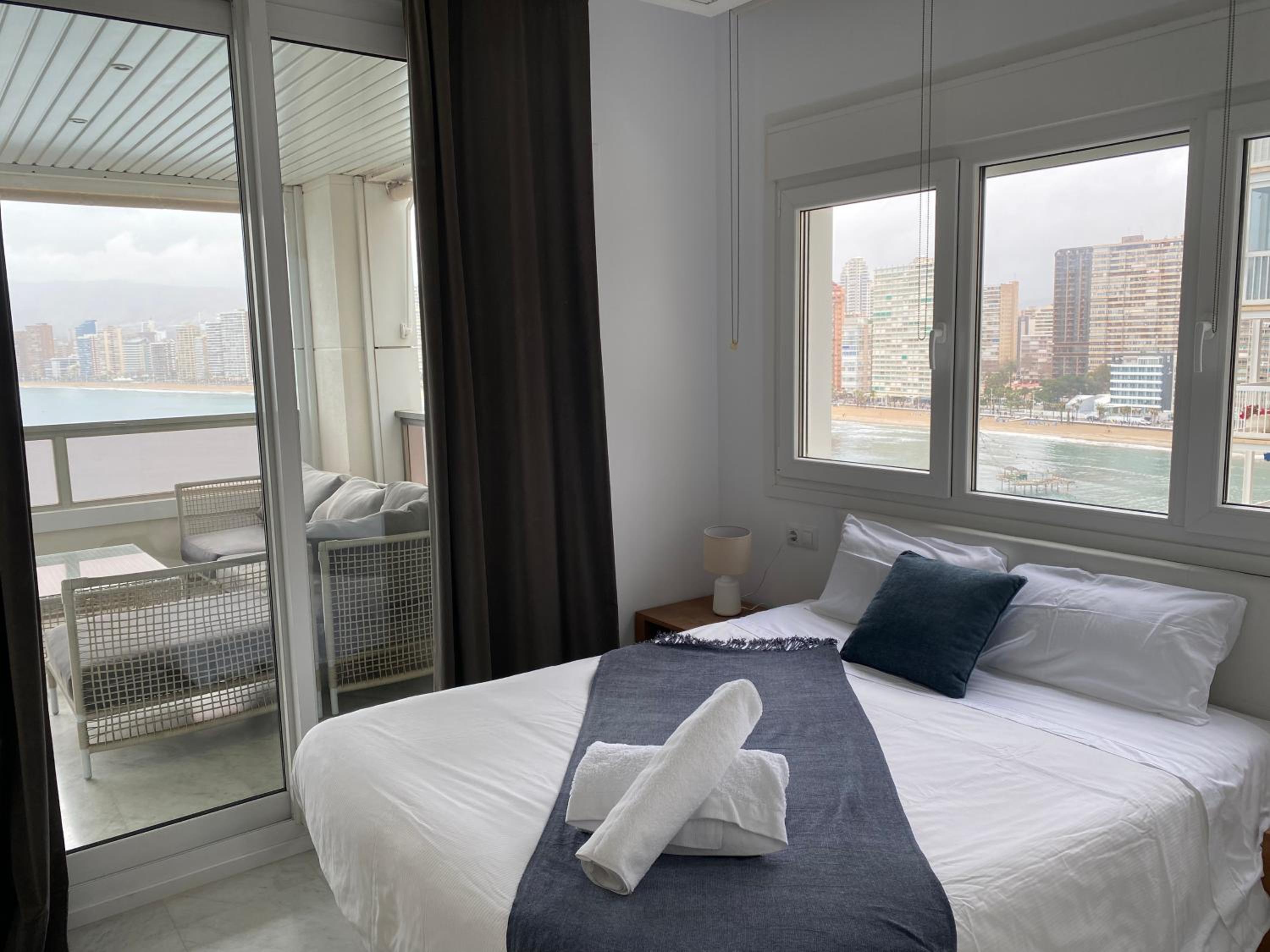 Excellent apartment in front of the sea!