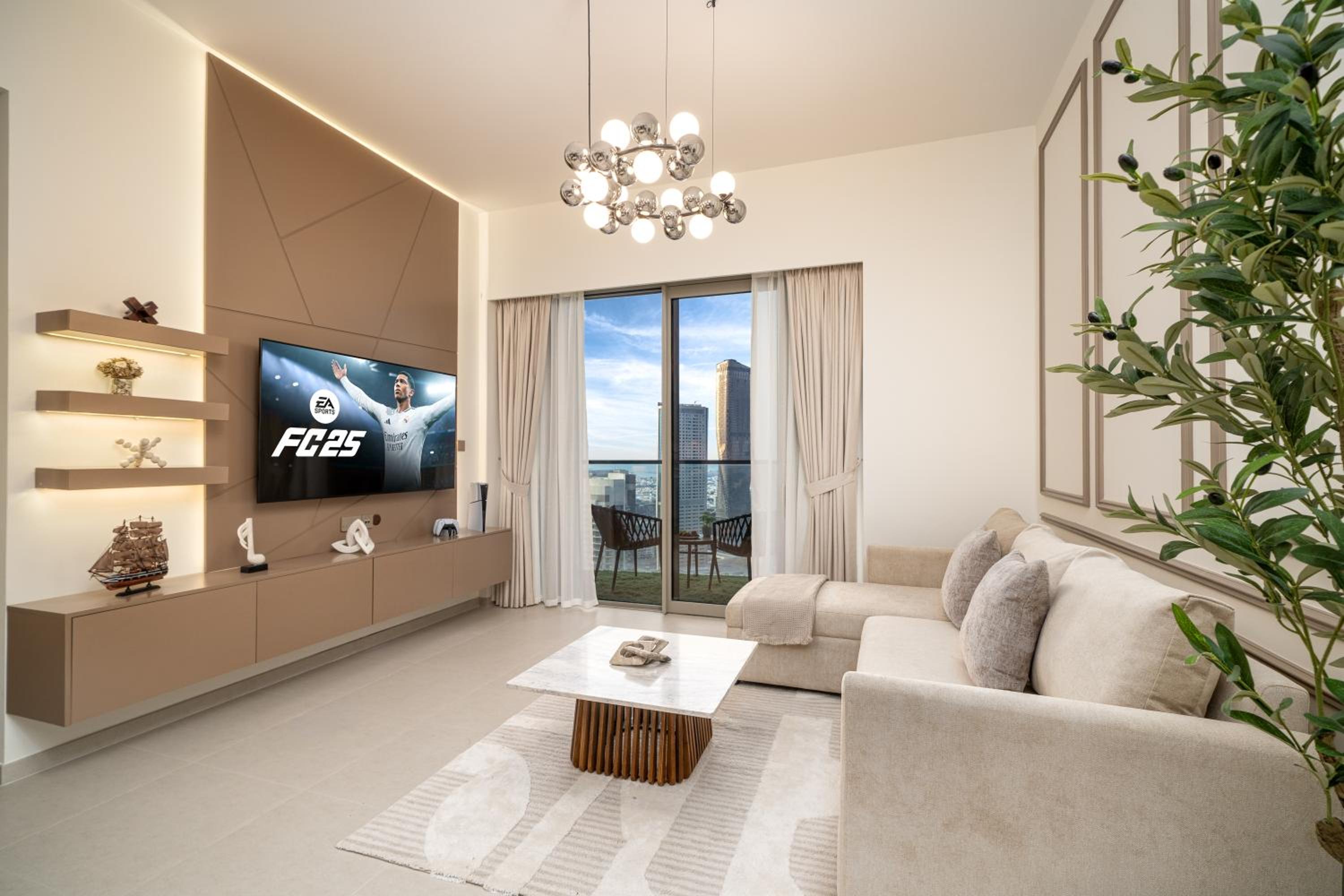 Luxe Living at Grande Signature - Burj Khalifa and Sea Views - Brand New