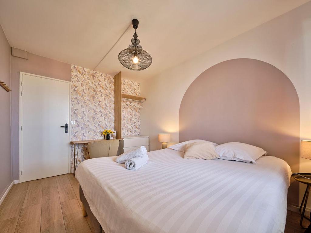 Les Chambres de Troyes - Parking Internet Fibre TV, photo 12