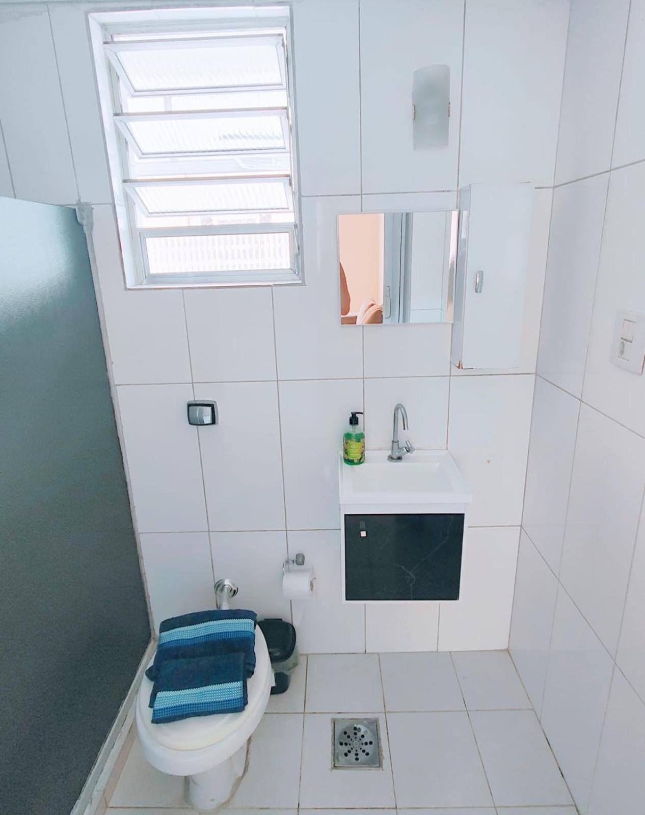 Apê Maravilhoso no Boqueirão, em Santos, com 2 Quartos e uma Suíte, próximo à Praia e aos Cruzeiros