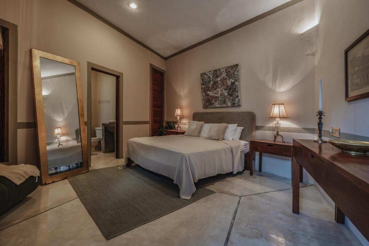 Casa Los Amigos 4BDR by Cercana