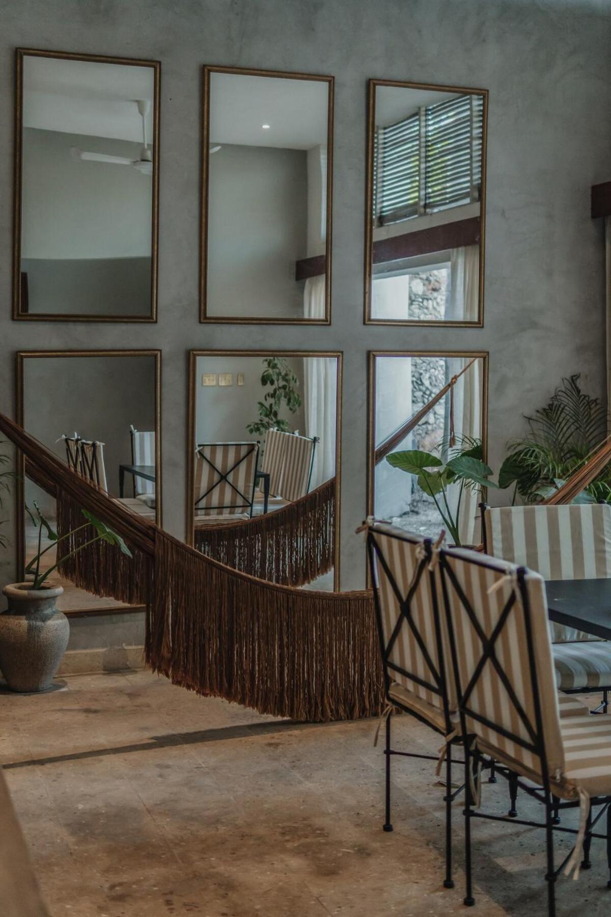 Casa Los Amigos 4BDR by Cercana