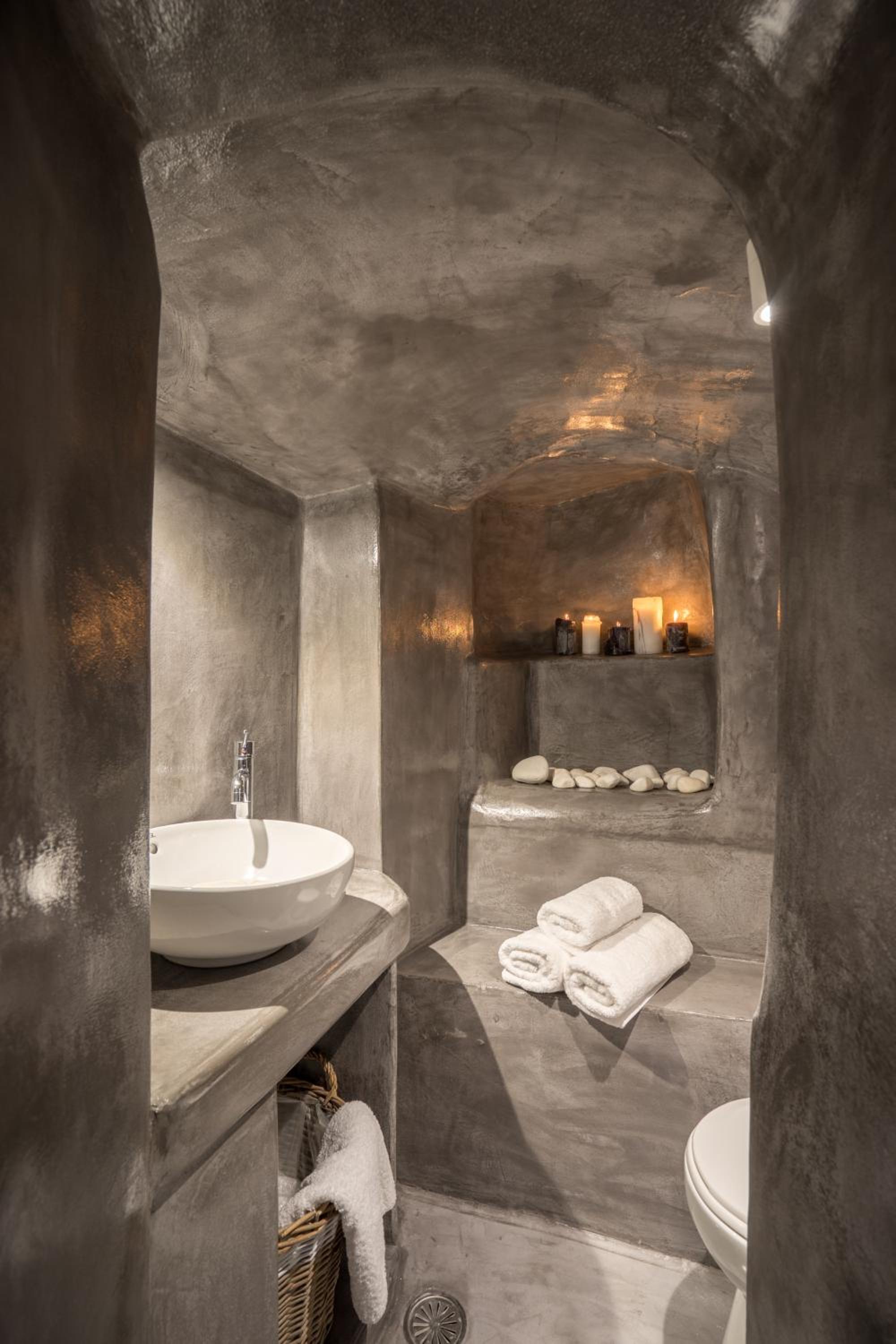 Oia Vacations - Canvas Suites - Property Image 50