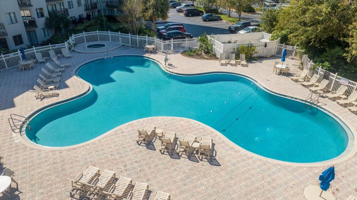 Luxury Lakeview Getaway 1 mile Universal Studios