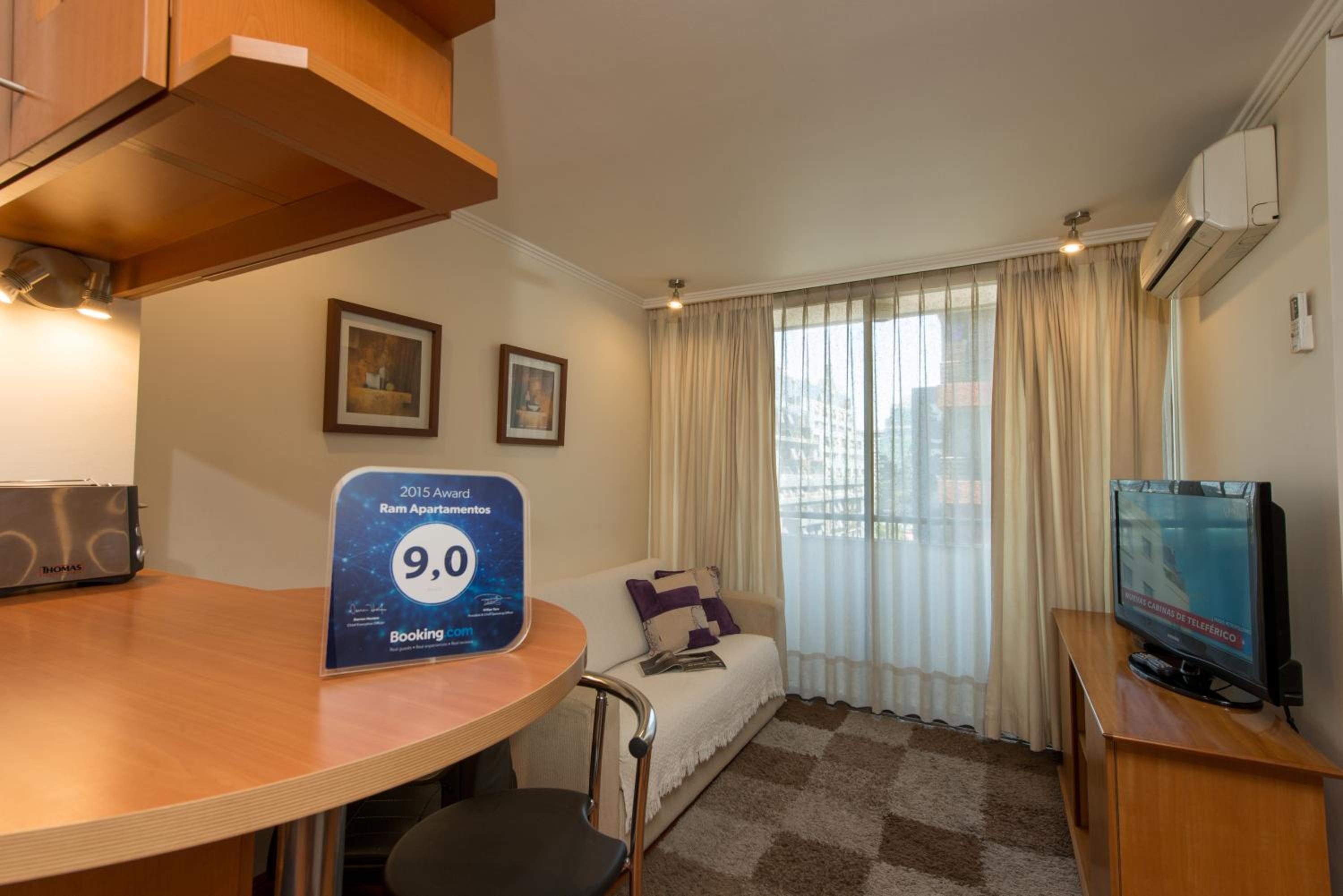 Ram Apartamentos