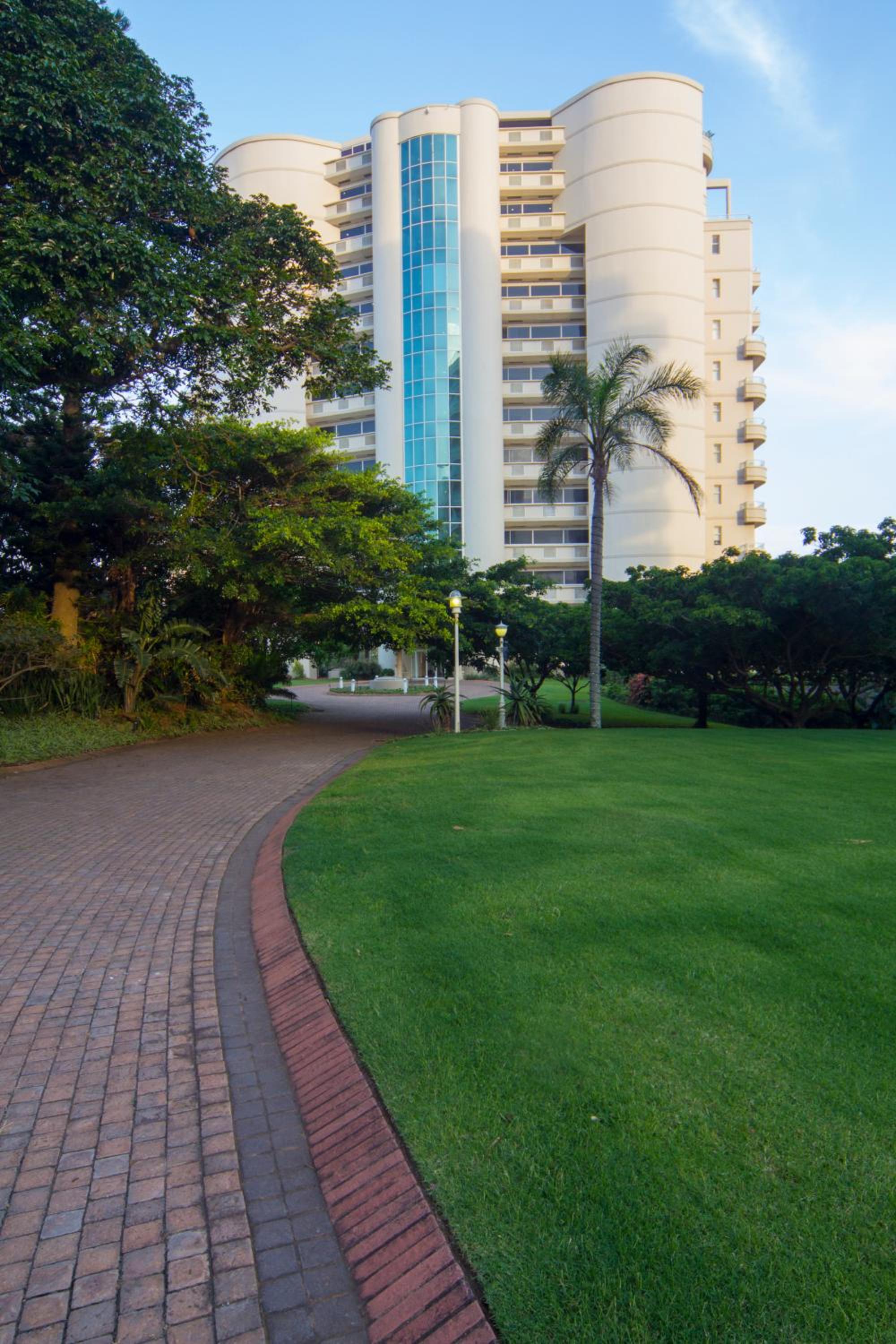 203 Oyster Quays - by Stay in Umhlanga