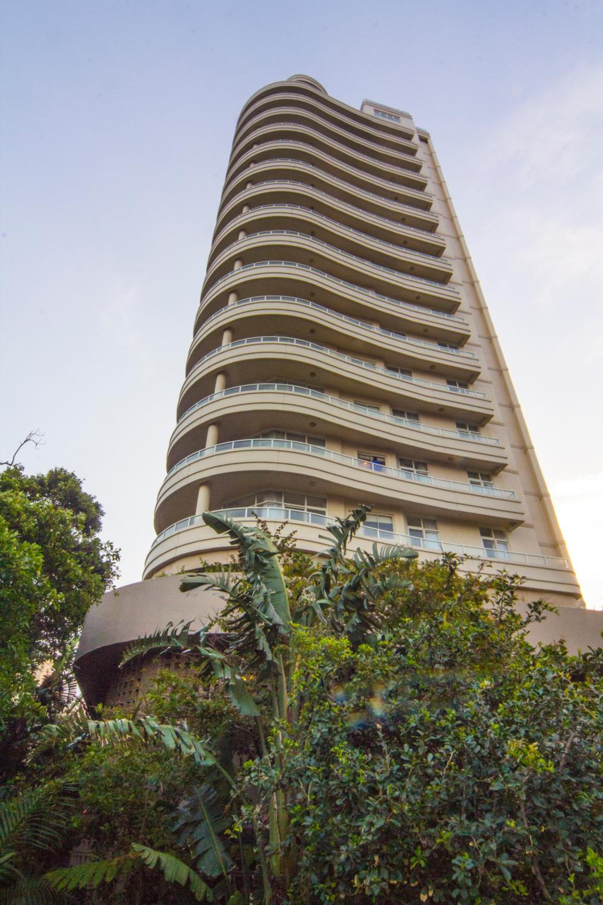 203 Oyster Quays - by Stay in Umhlanga