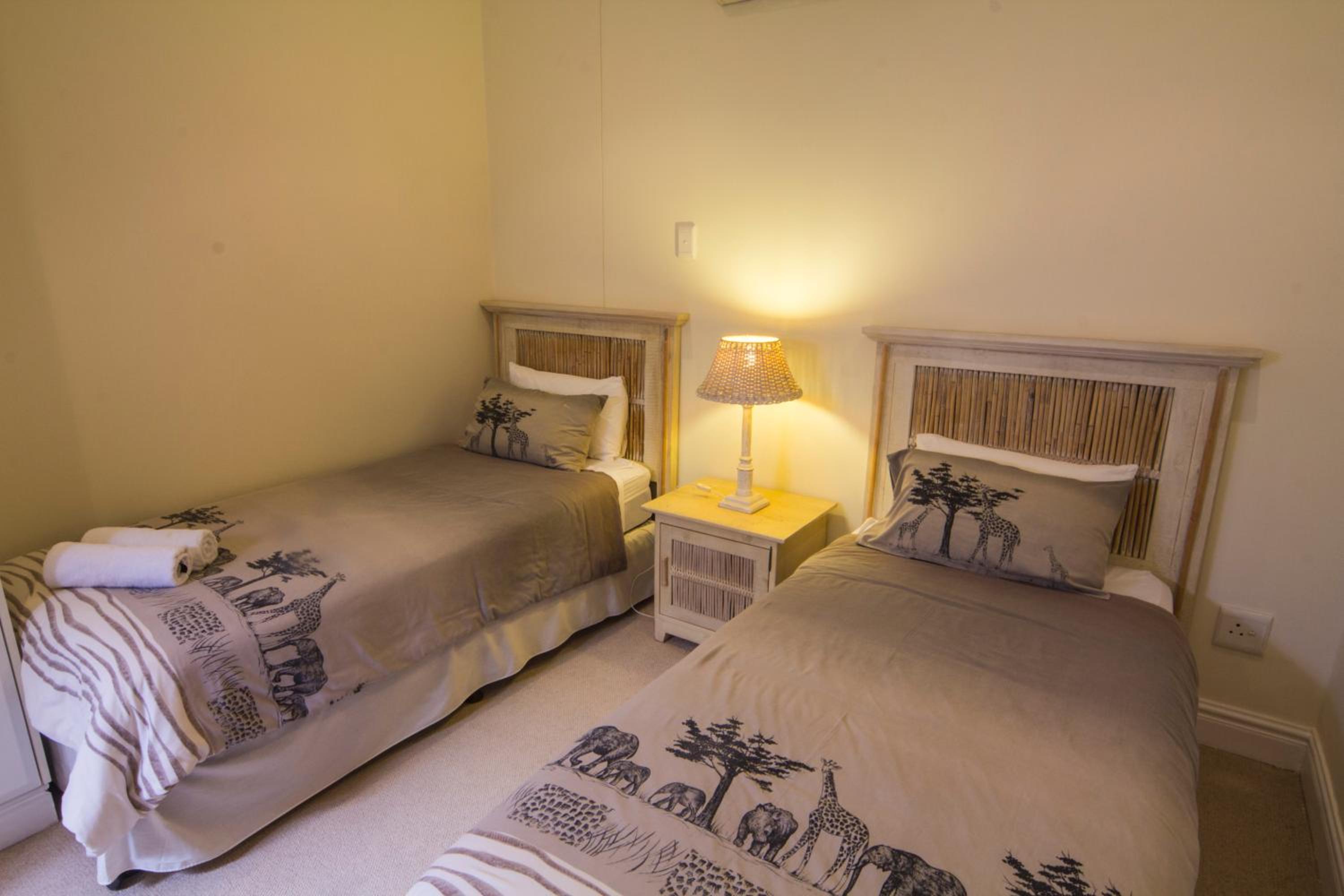 203 Oyster Quays - by Stay in Umhlanga