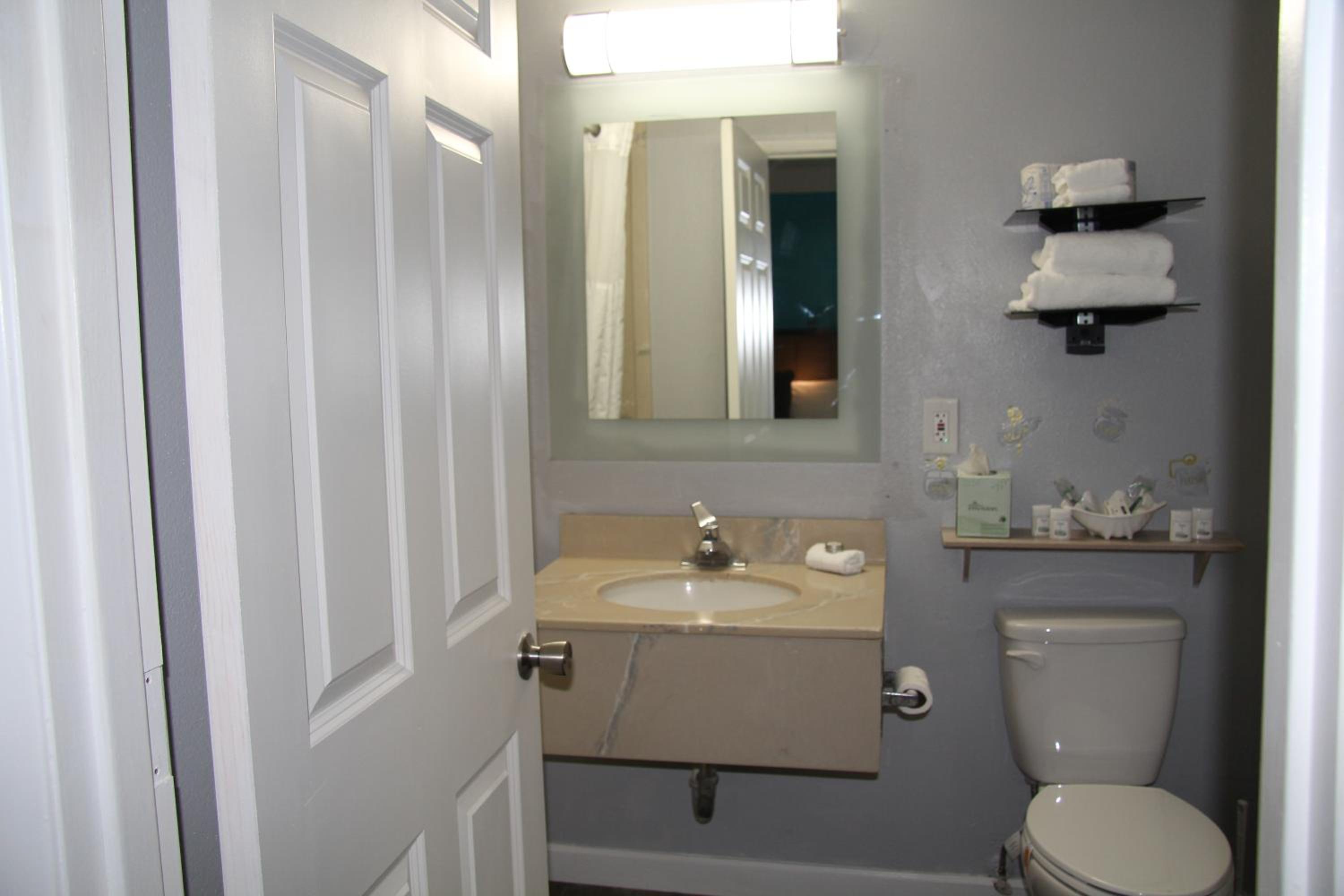 Naval Suites by FairBridge