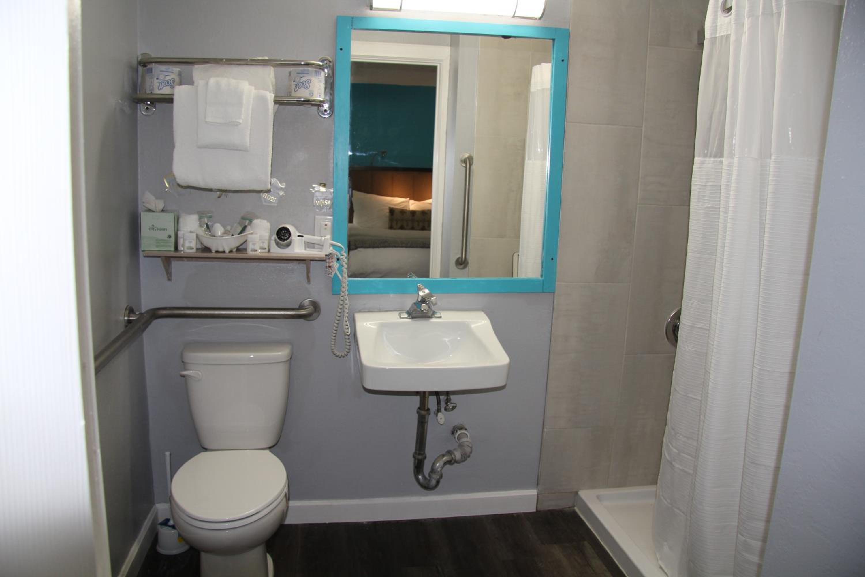 Naval Suites by FairBridge