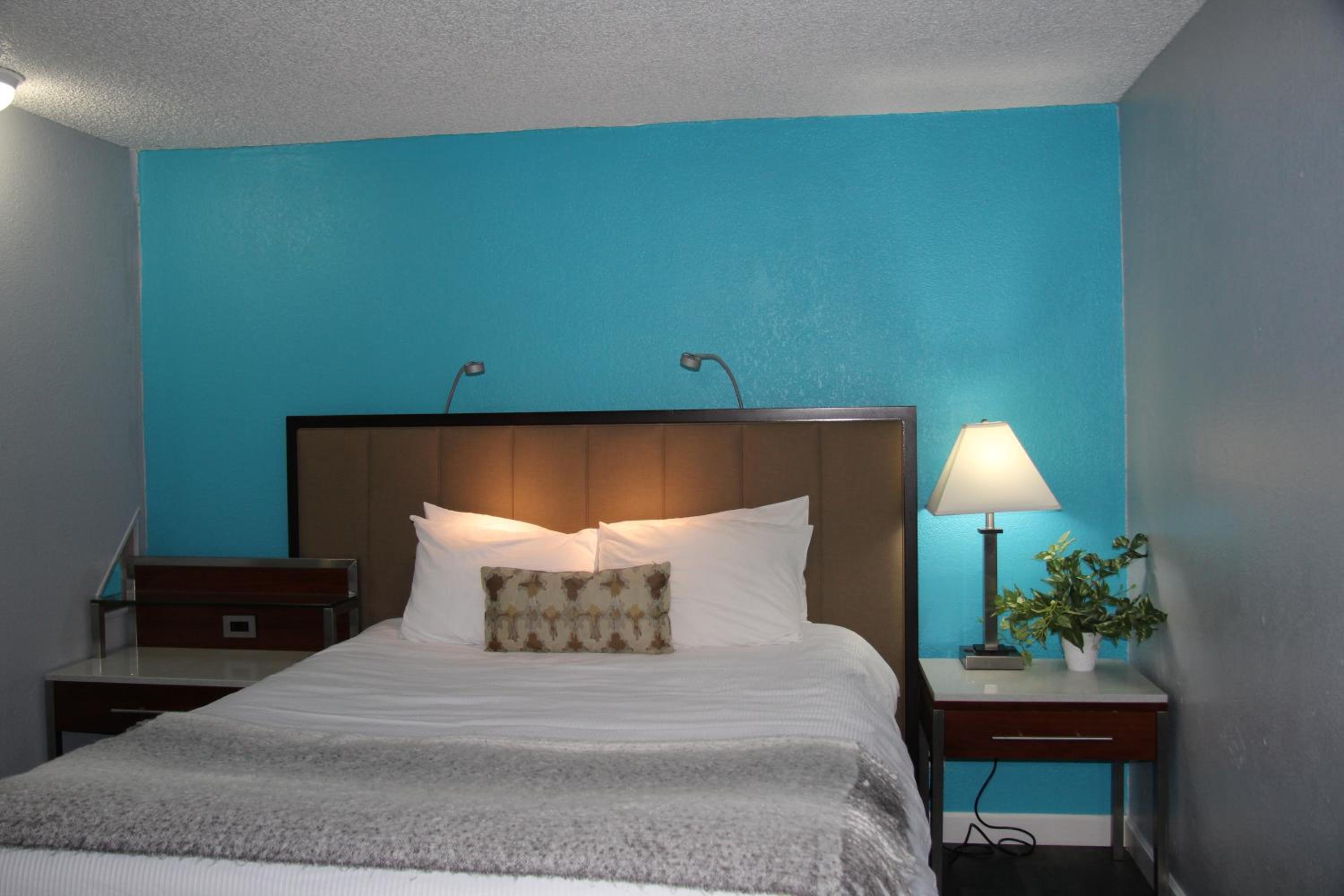 Naval Suites by FairBridge