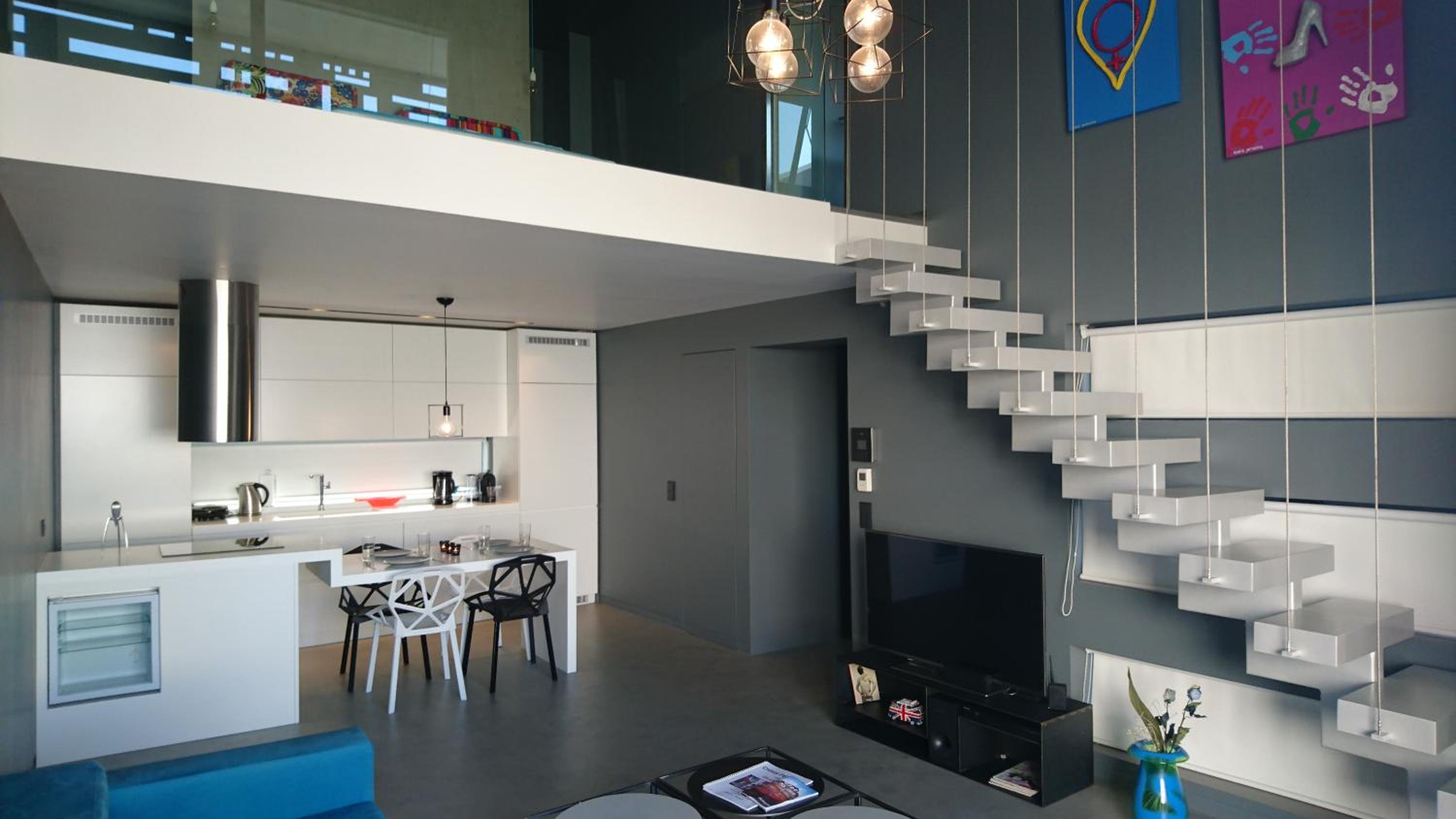Athina Art Apartments