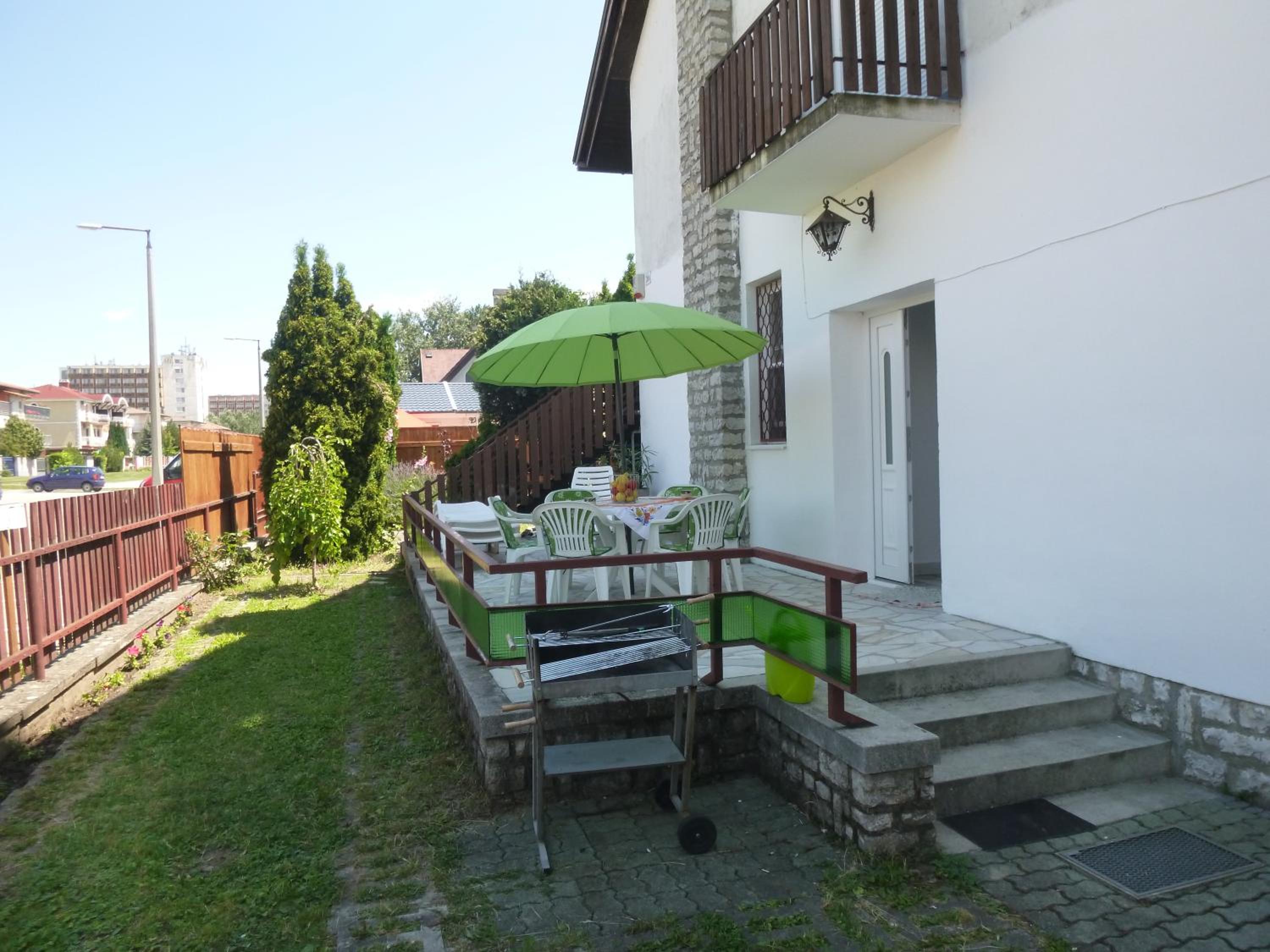 Photo 40
