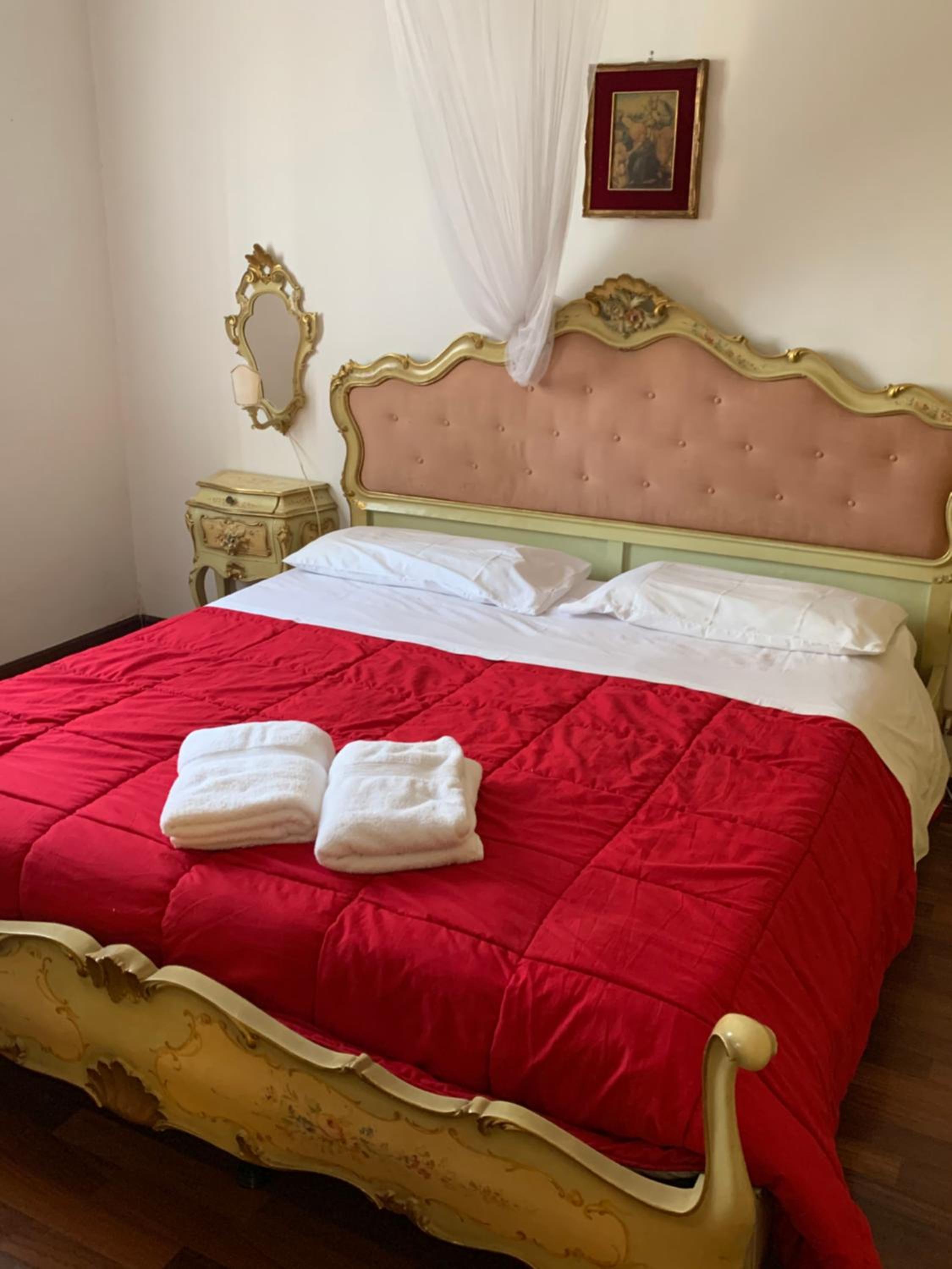 The Venetian Resort Royalclass