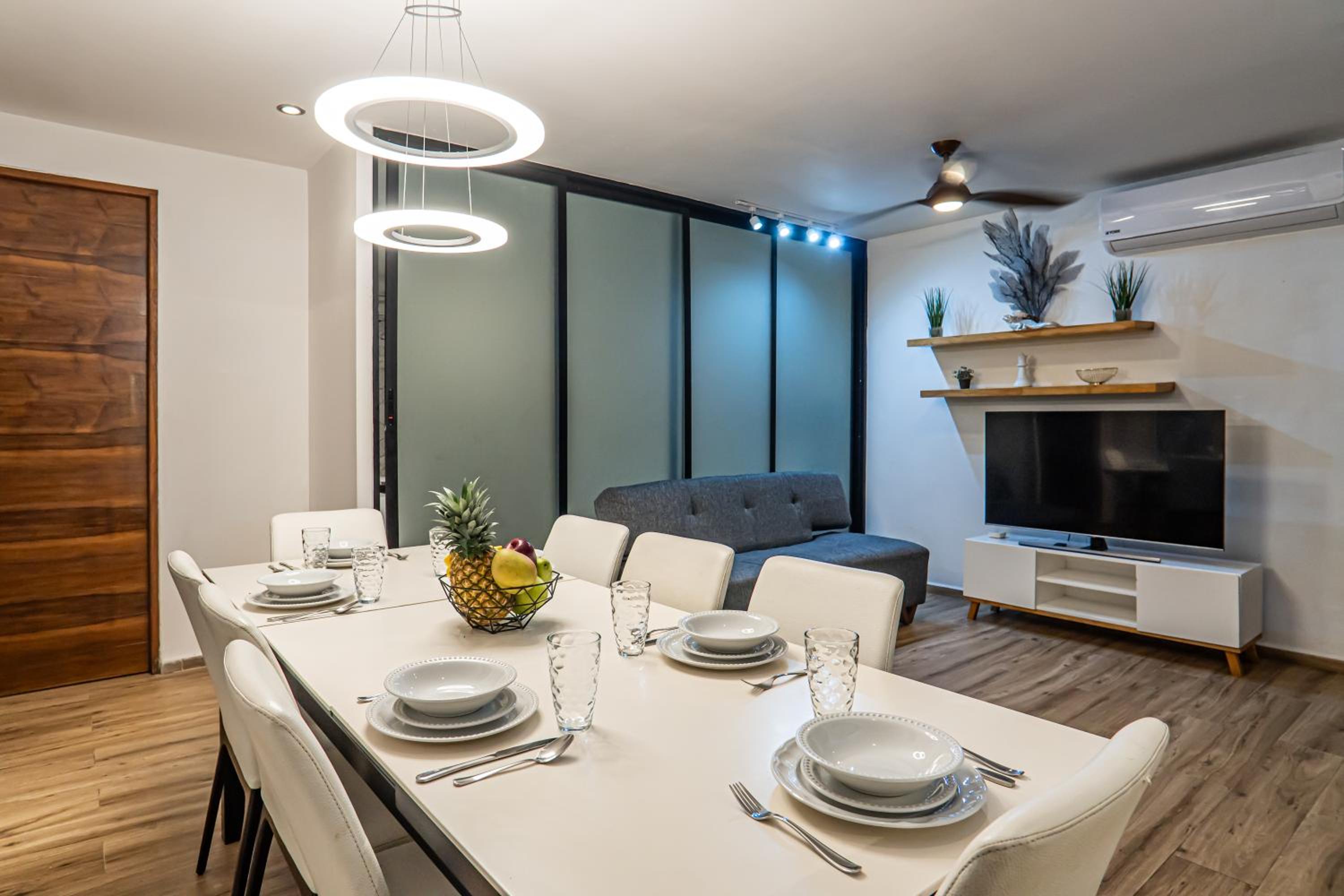 Two-Condos House in Great location with Rooftop and Pool and BBQ