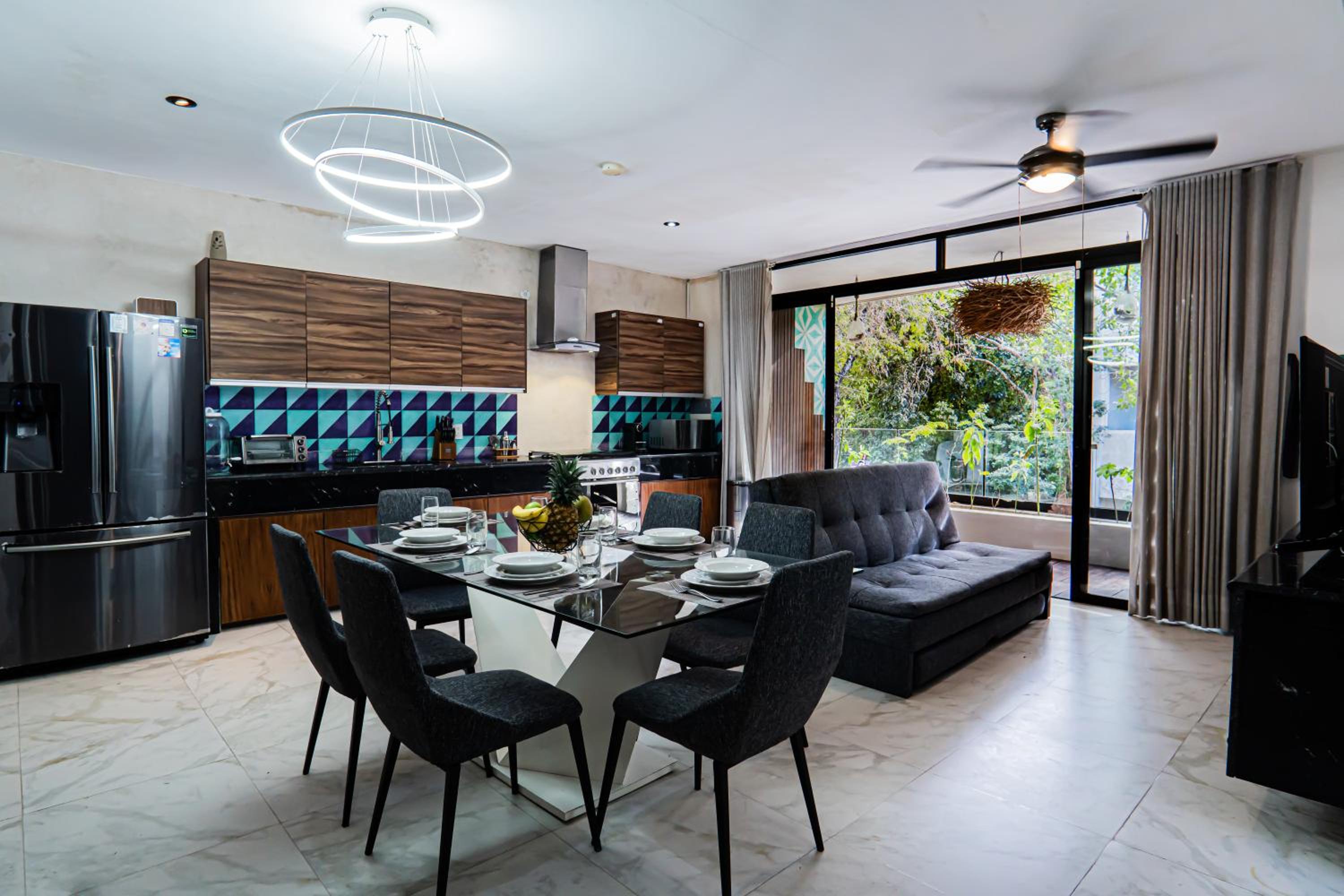 Two-Condos House in Great location with Rooftop and Pool and BBQ