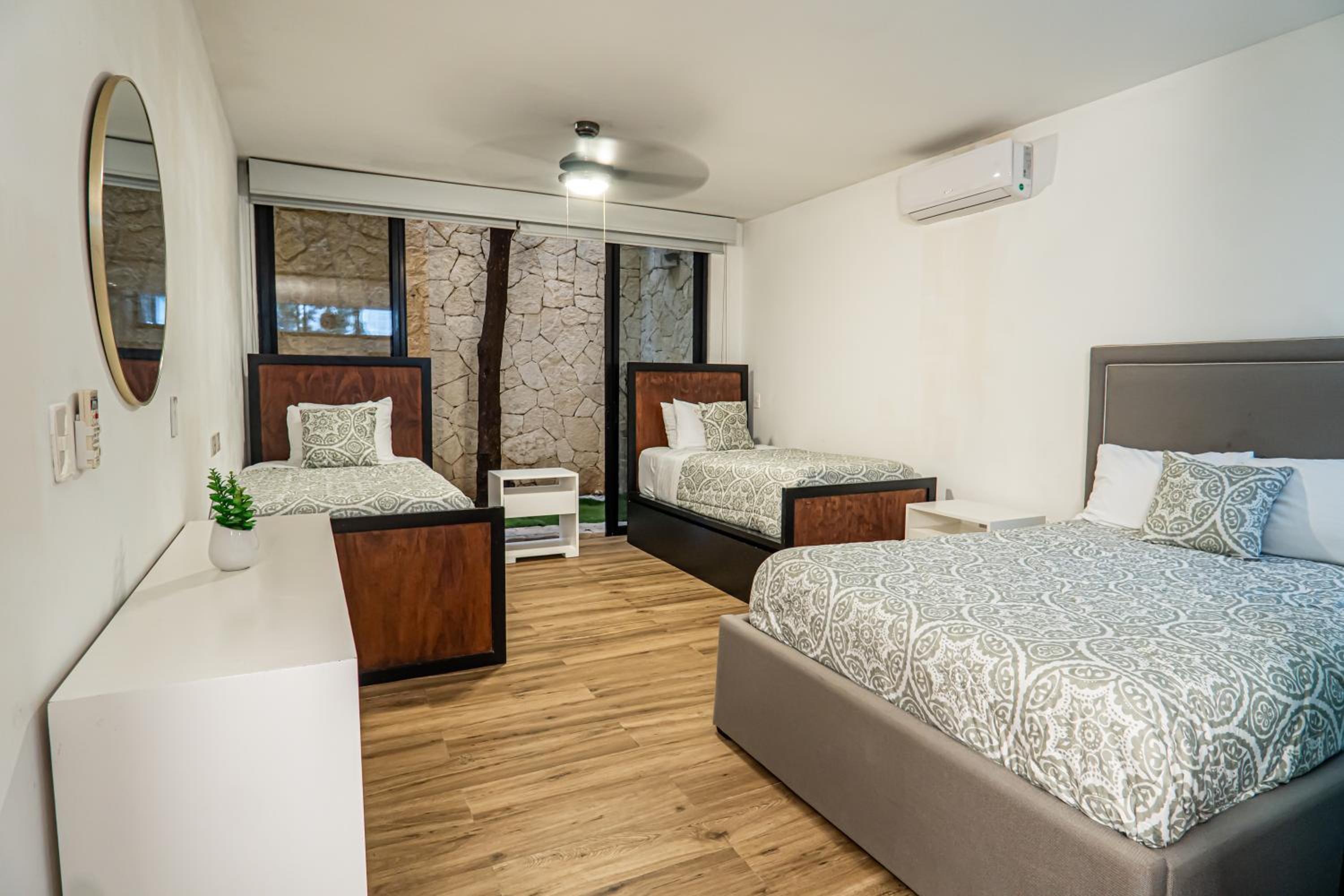 Two-Condos House in Great location with Rooftop and Pool and BBQ