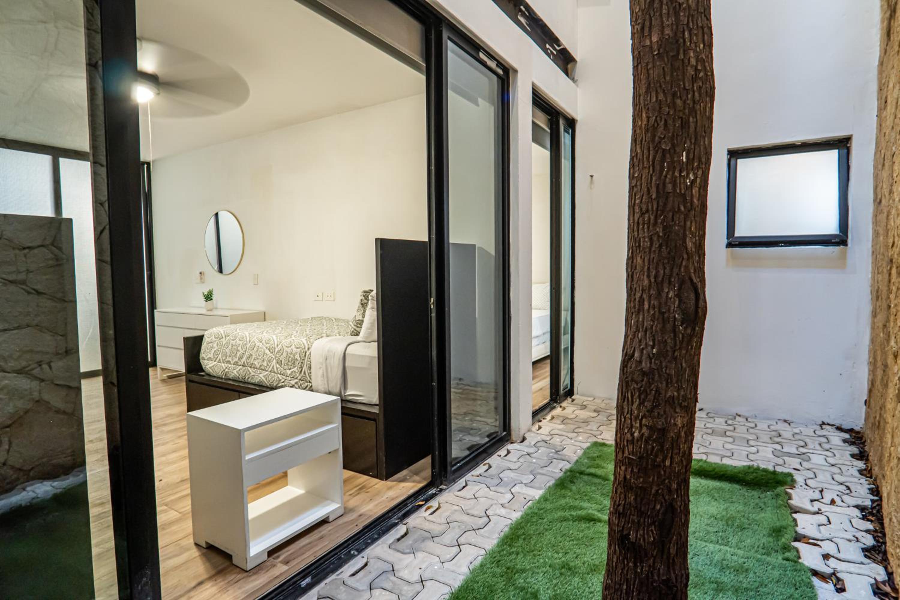 Two-Condos House in Great location with Rooftop and Pool and BBQ