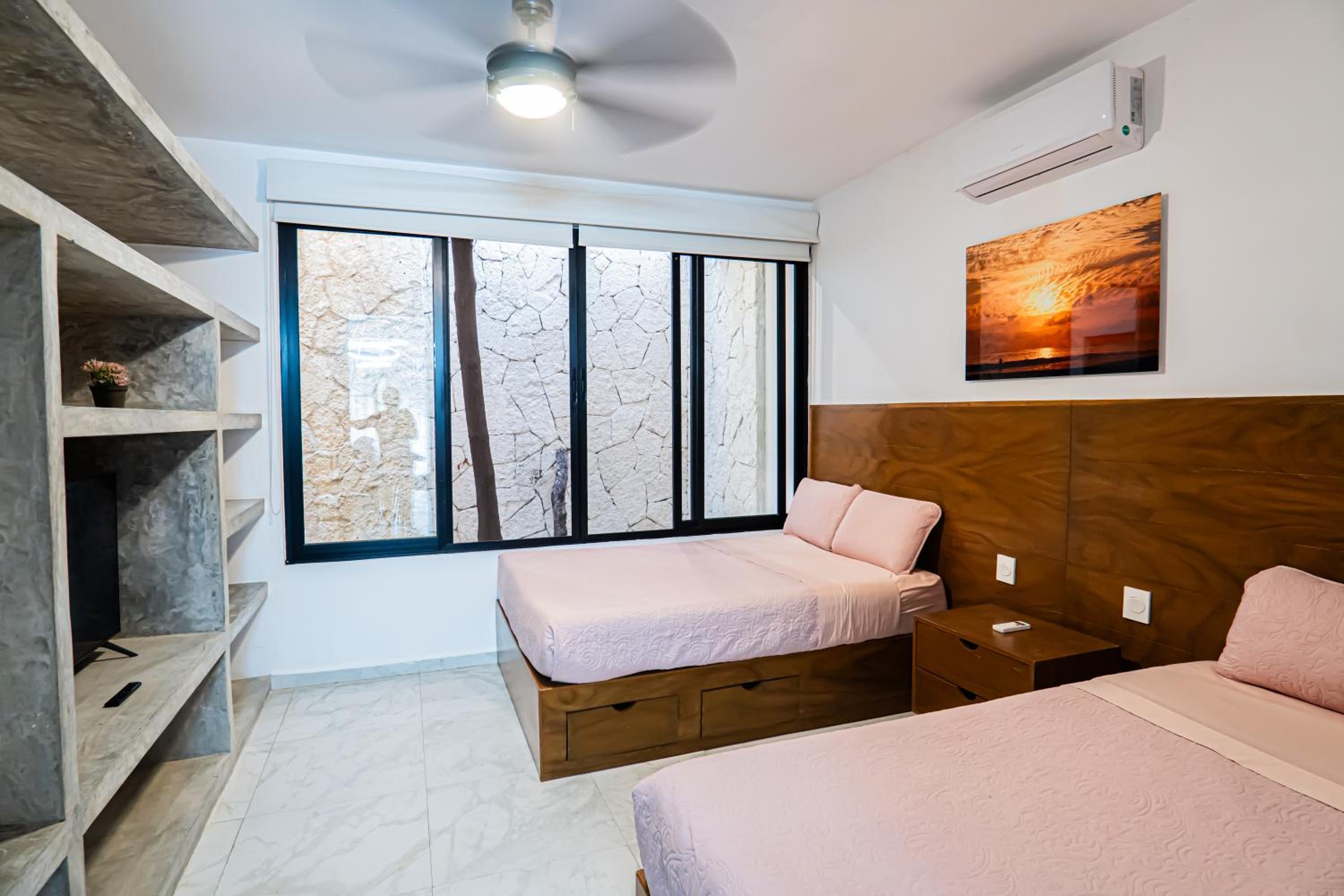 Two-Condos House in Great location with Rooftop and Pool and BBQ
