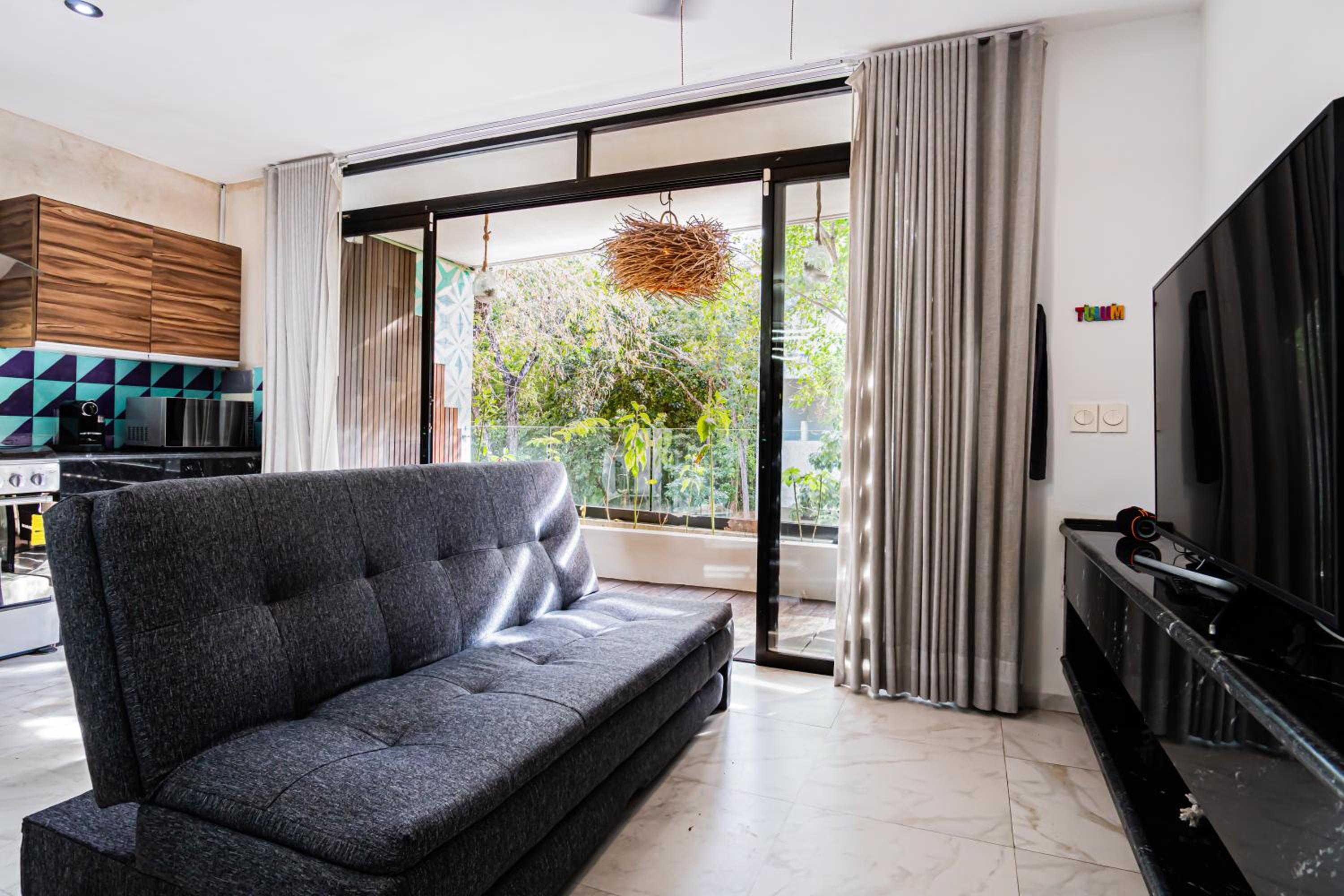 Two-Condos House in Great location with Rooftop and Pool and BBQ