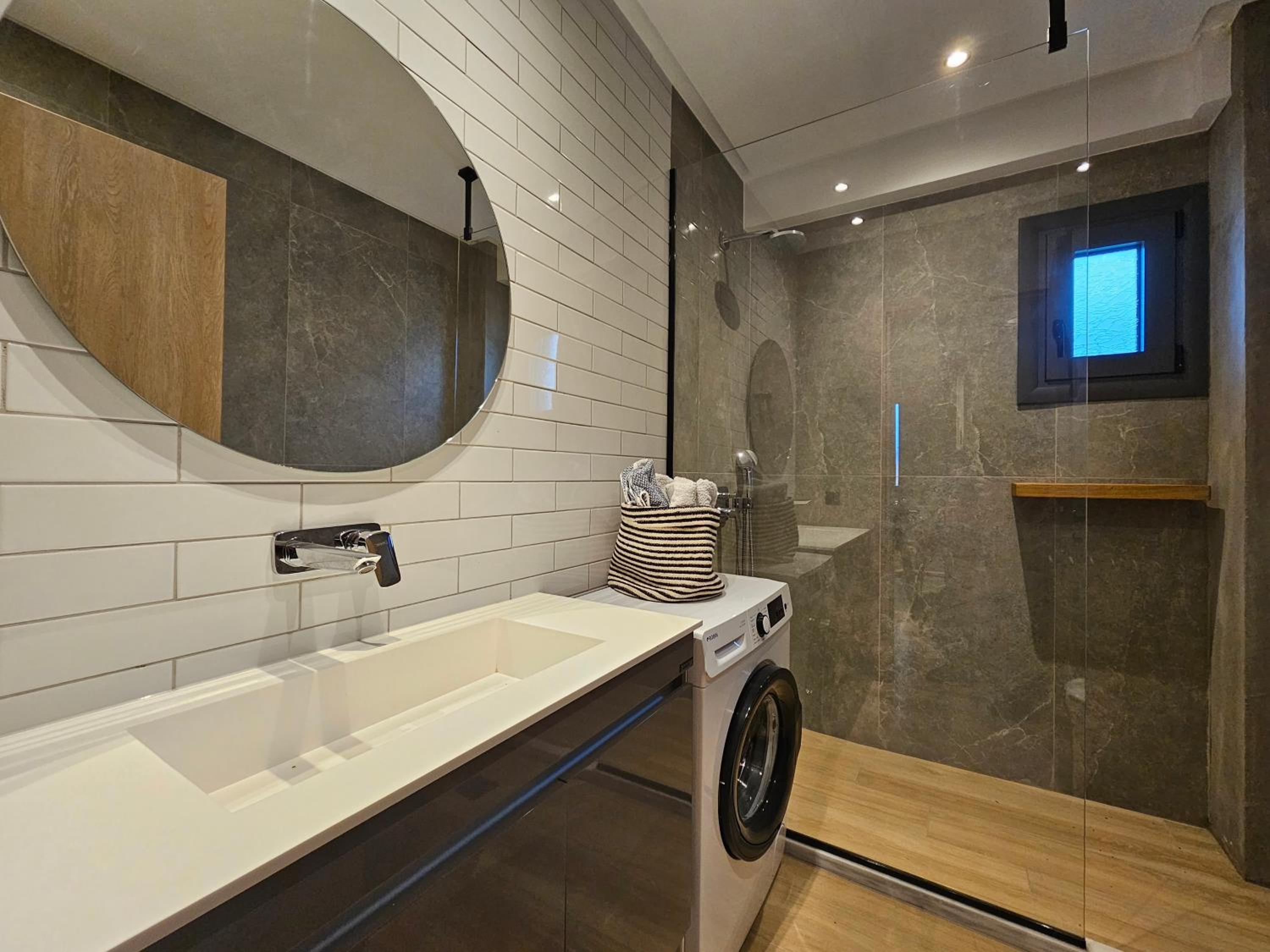 Philia Luxury Living