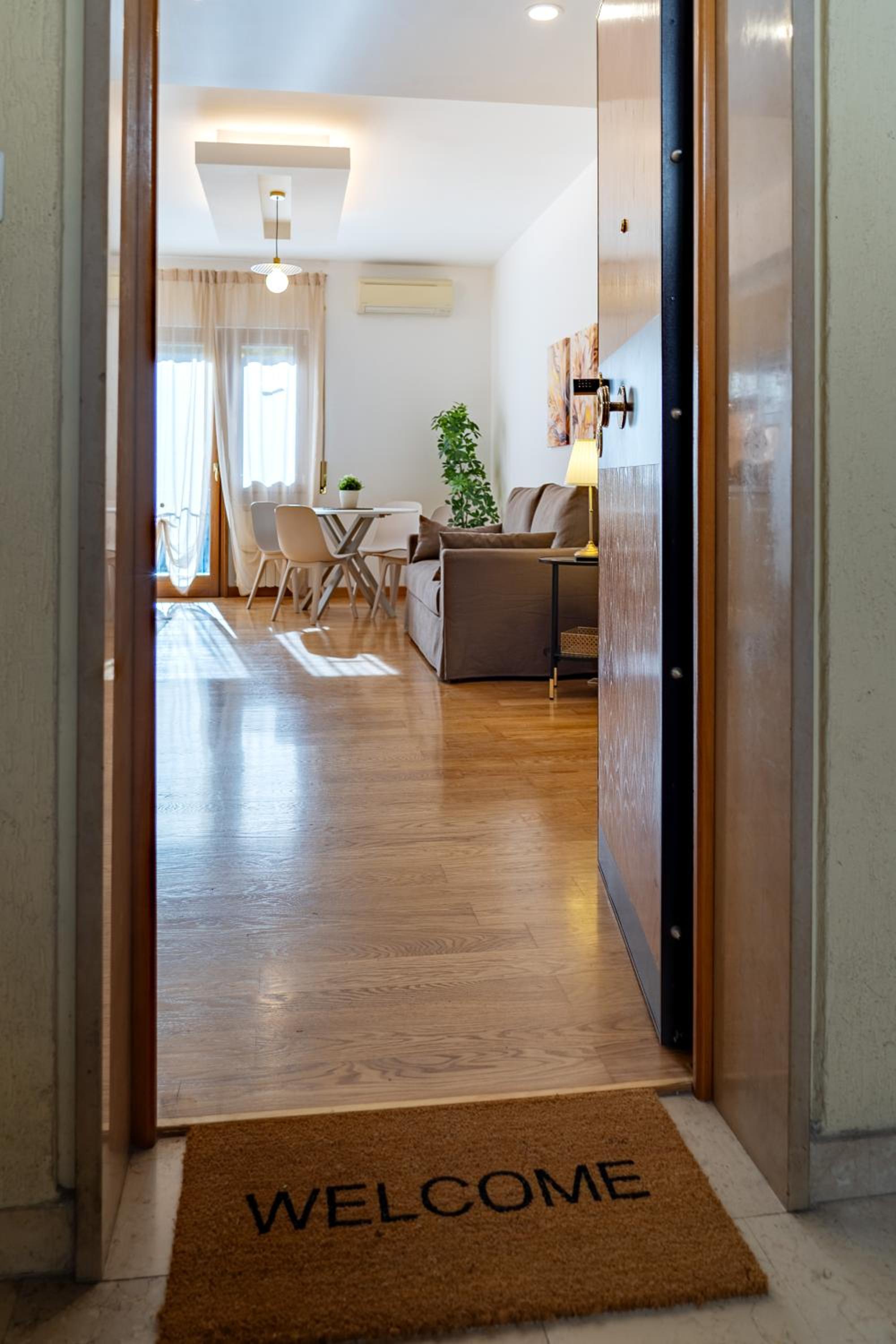 Your Place in Rome Apartments