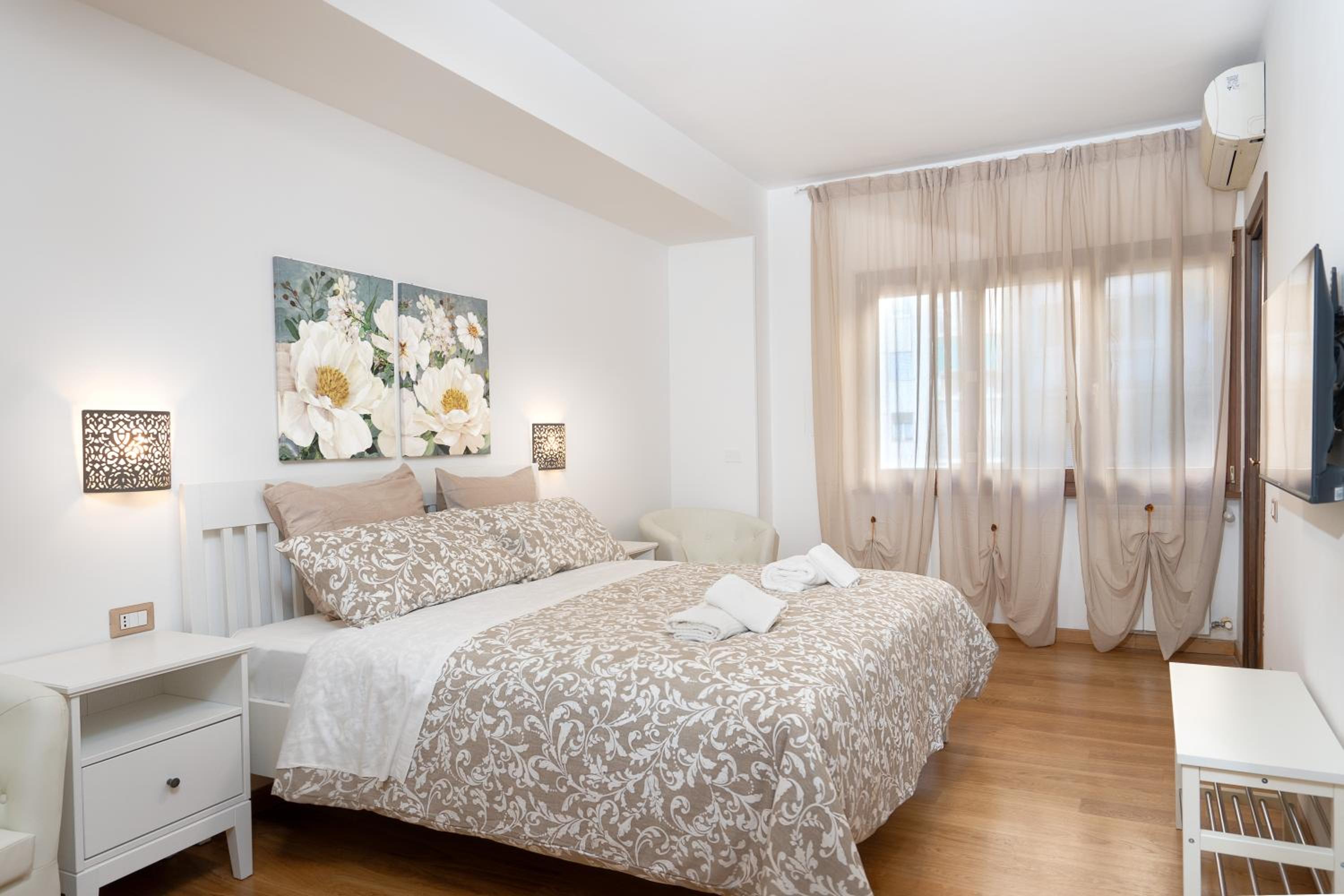 Your Place in Rome Apartments