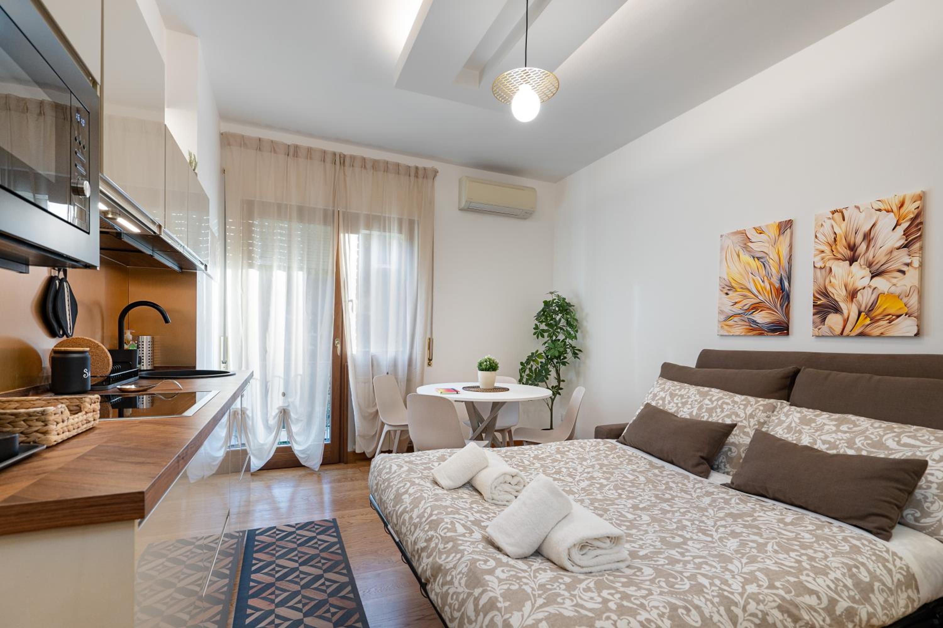 Your Place in Rome Apartments